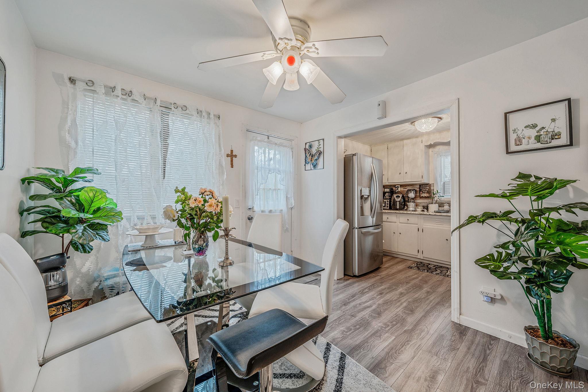 Single Family West Suffolk County, NY 11706, MLS-926248-4