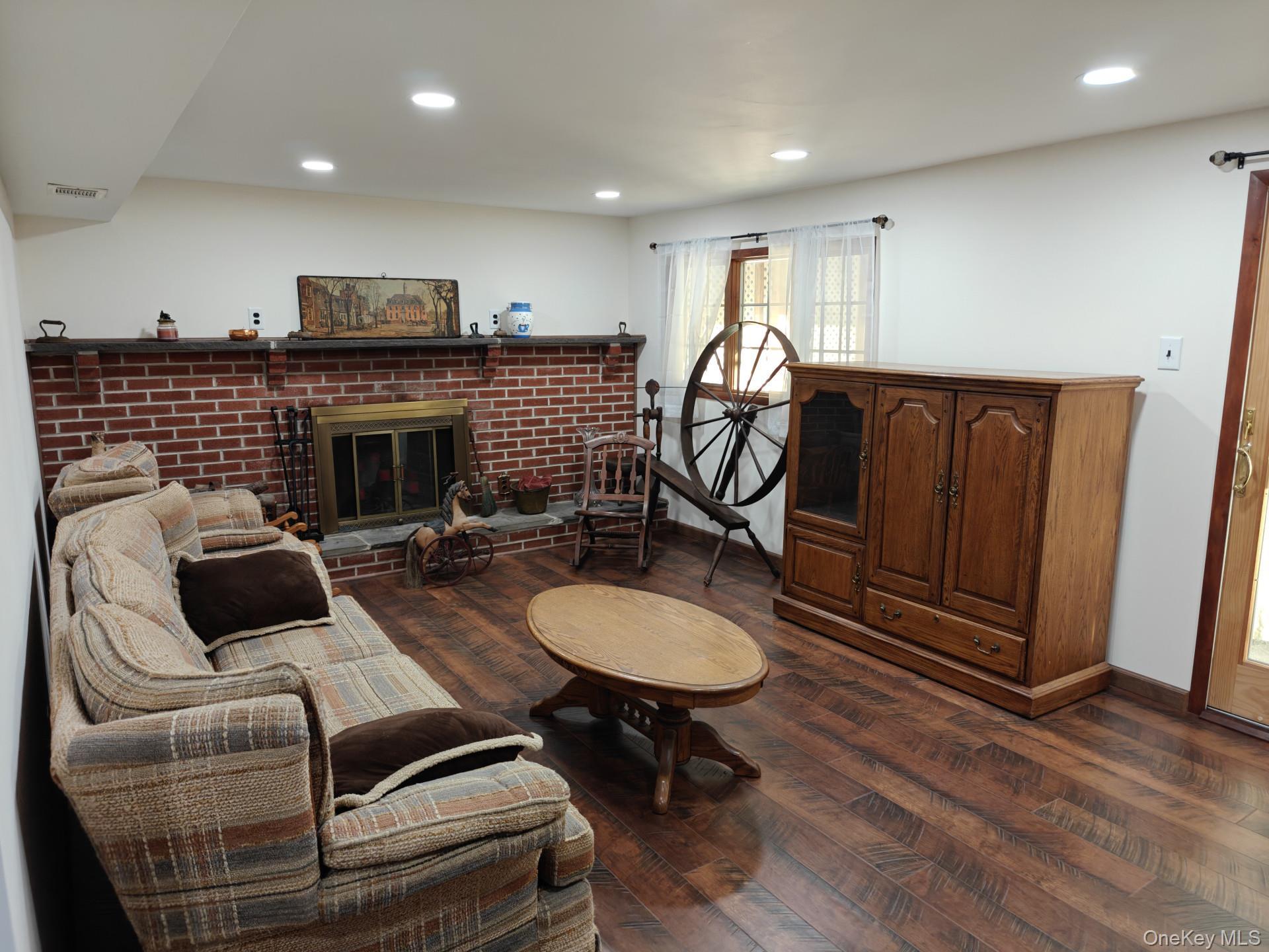 Single Family Atlantic  Suffolk County, NY 11788, MLS-926249-25