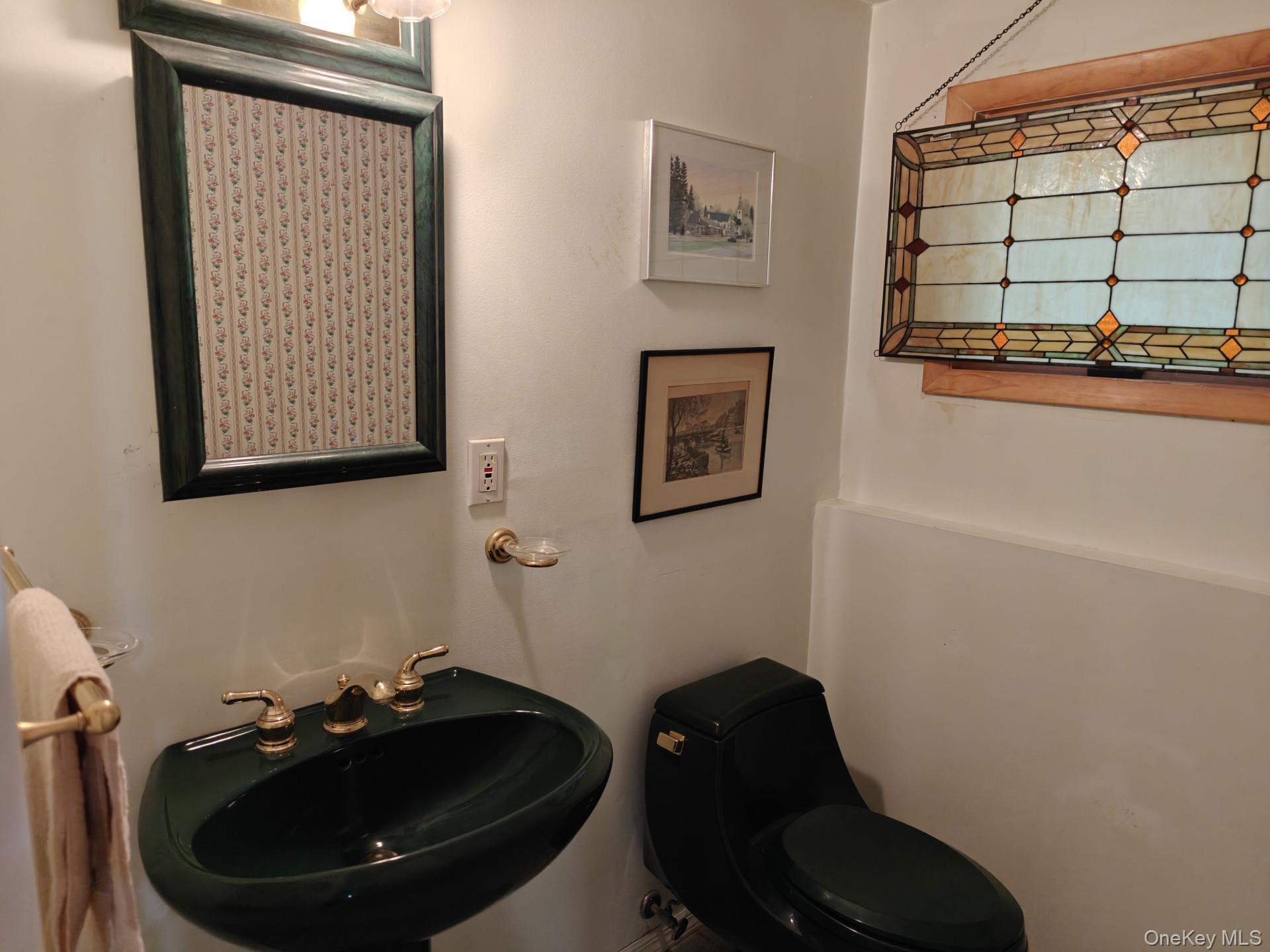 Single Family Atlantic  Suffolk County, NY 11788, MLS-926249-26