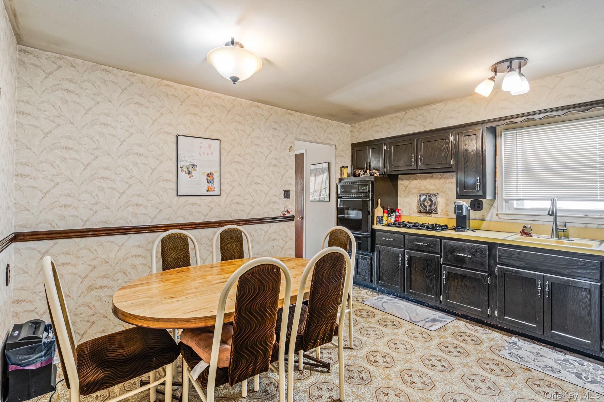 Single Family 158th Queens, NY 11357, MLS-926255-10