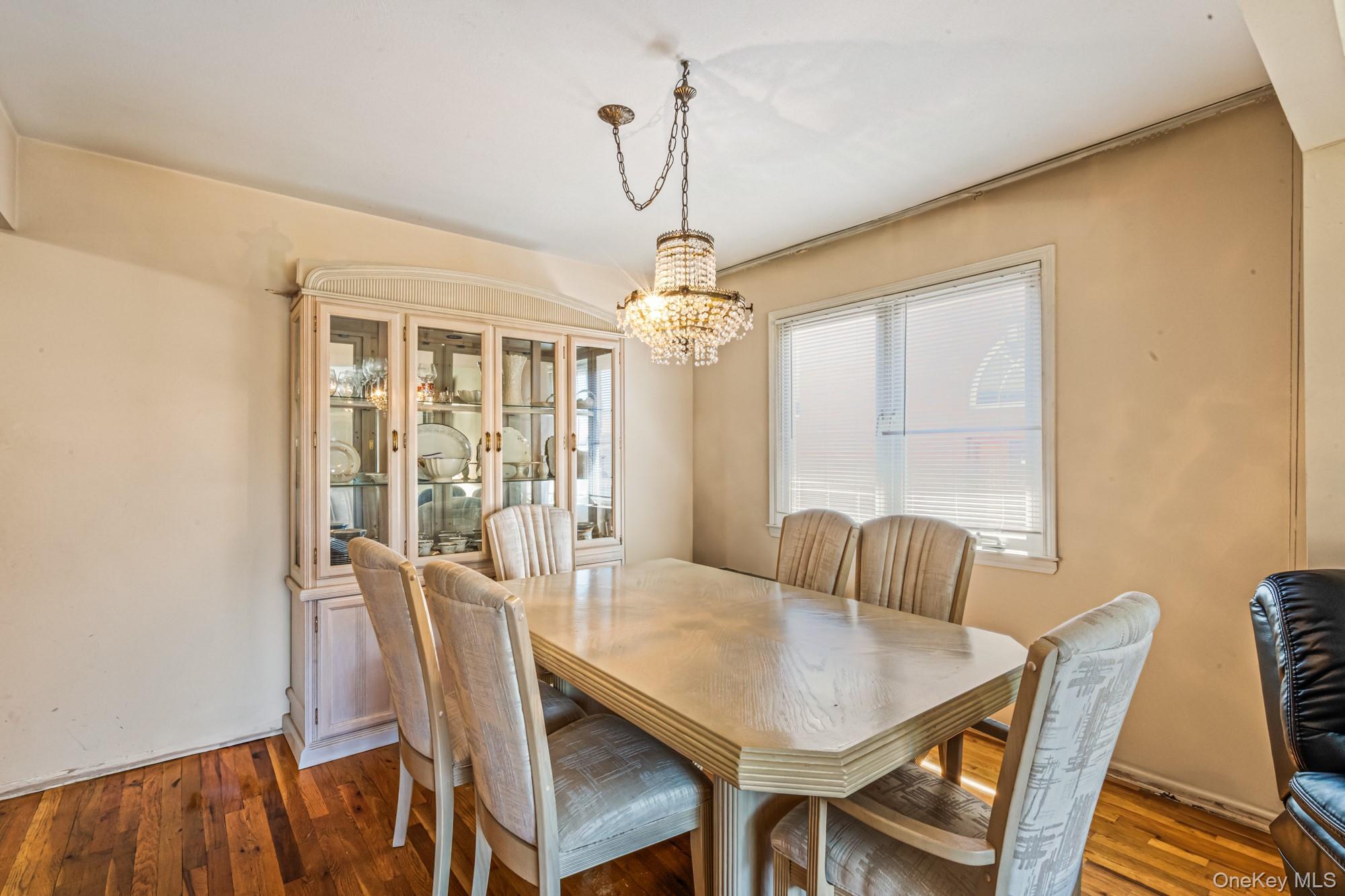 Single Family 158th Queens, NY 11357, MLS-926255-8