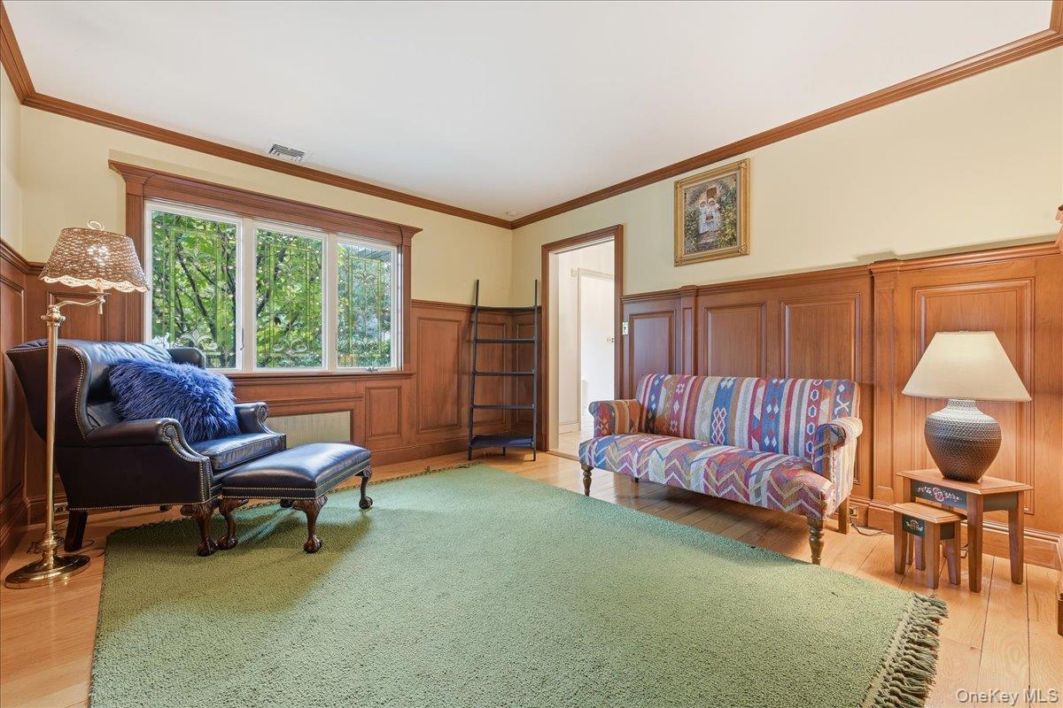 Single Family Luquer Nassau County, NY 11030, MLS-926256-16