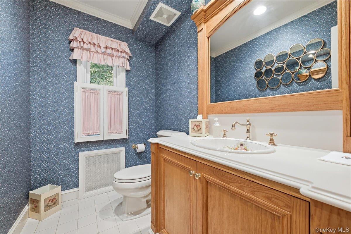 Single Family Luquer Nassau County, NY 11030, MLS-926256-18