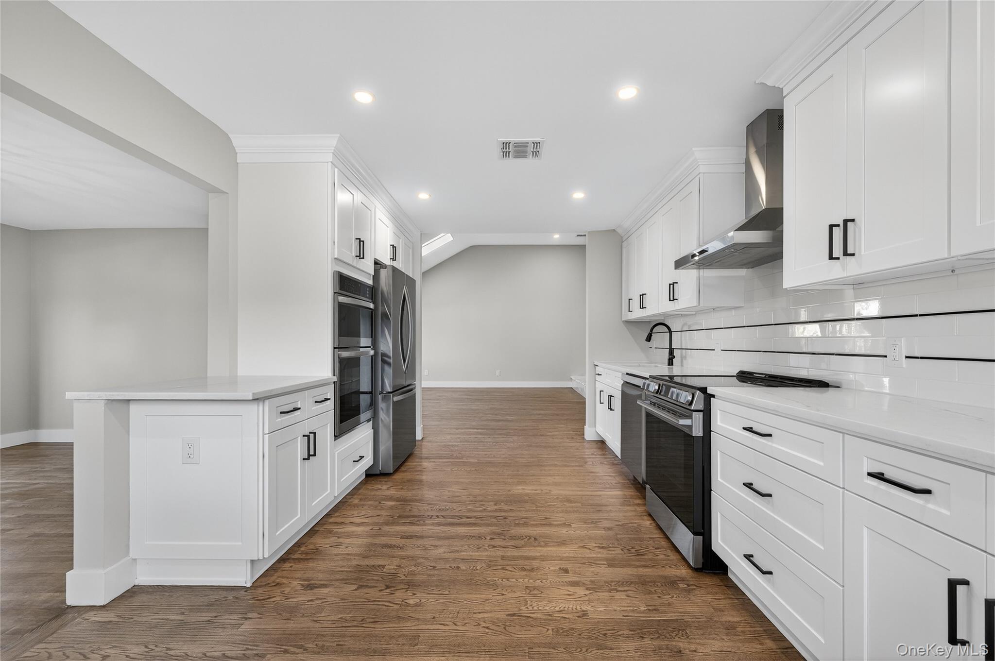 Single Family Maytime  Nassau County, NY 11753, MLS-926259-11