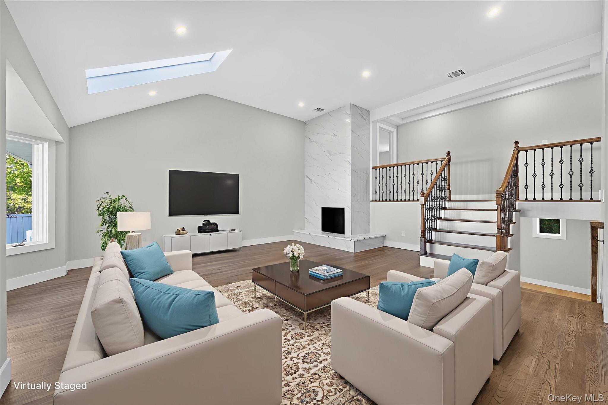 Single Family Maytime  Nassau County, NY 11753, MLS-926259-4