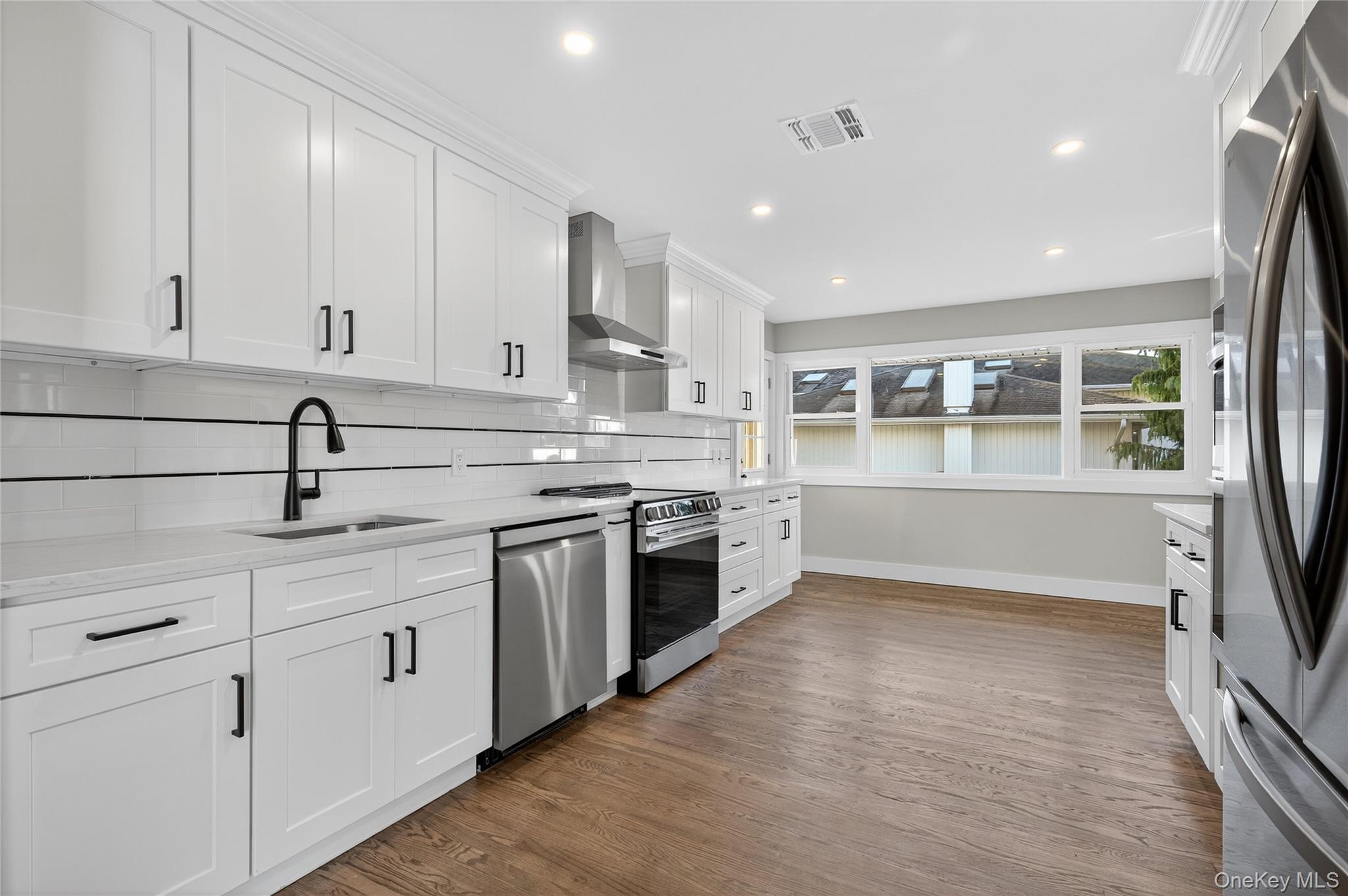 Single Family Maytime  Nassau County, NY 11753, MLS-926259-9