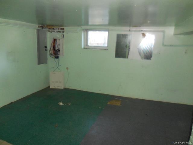 Single Family Harris Nassau County, NY 11520, MLS-926261-34