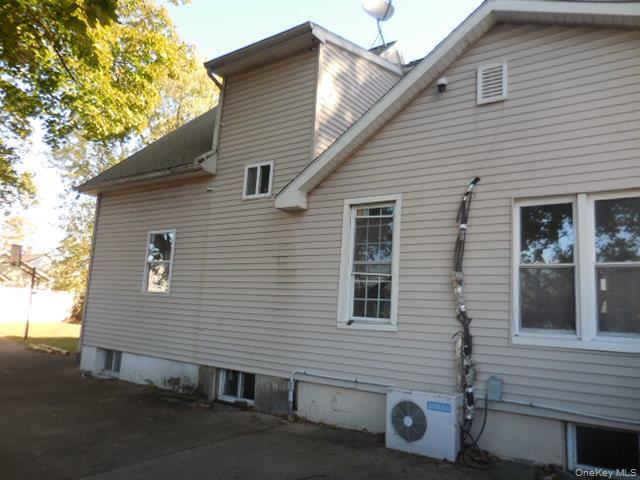 Single Family Harris Nassau County, NY 11520, MLS-926261-6