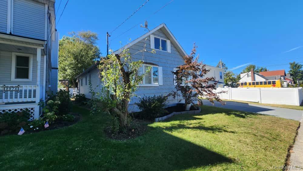 Single Family Grand  Nassau County, NY 11510, MLS-926264-2