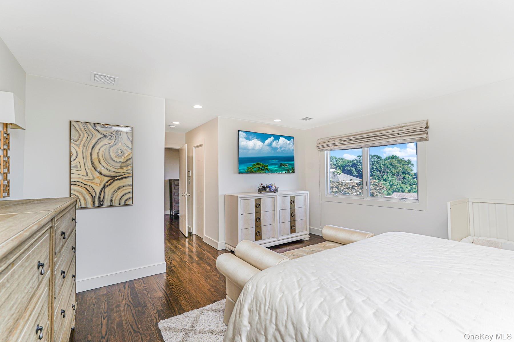 Single Family Nixon Staten Island, NY 10304, MLS-926267-37