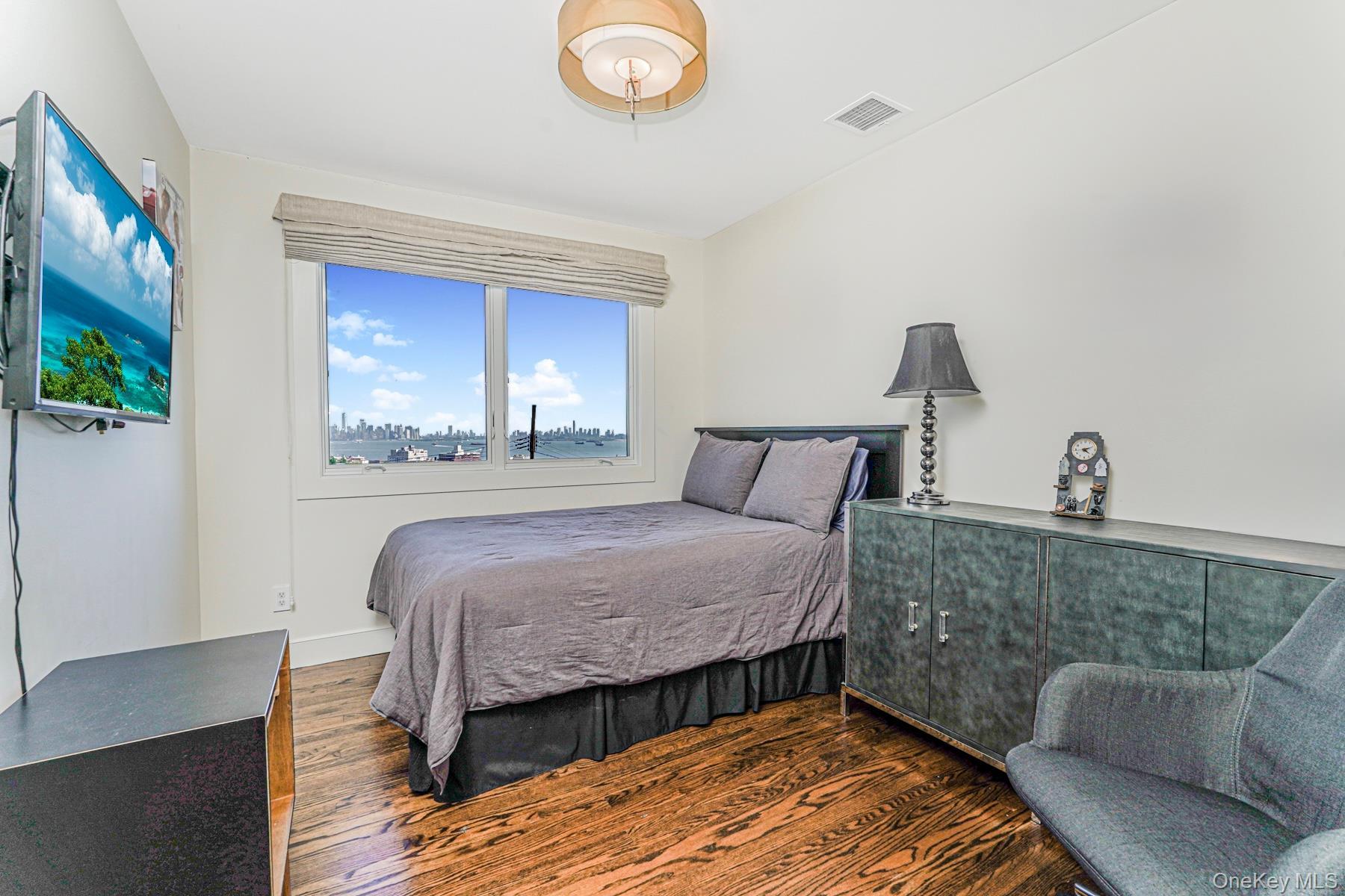 Single Family Nixon Staten Island, NY 10304, MLS-926267-38