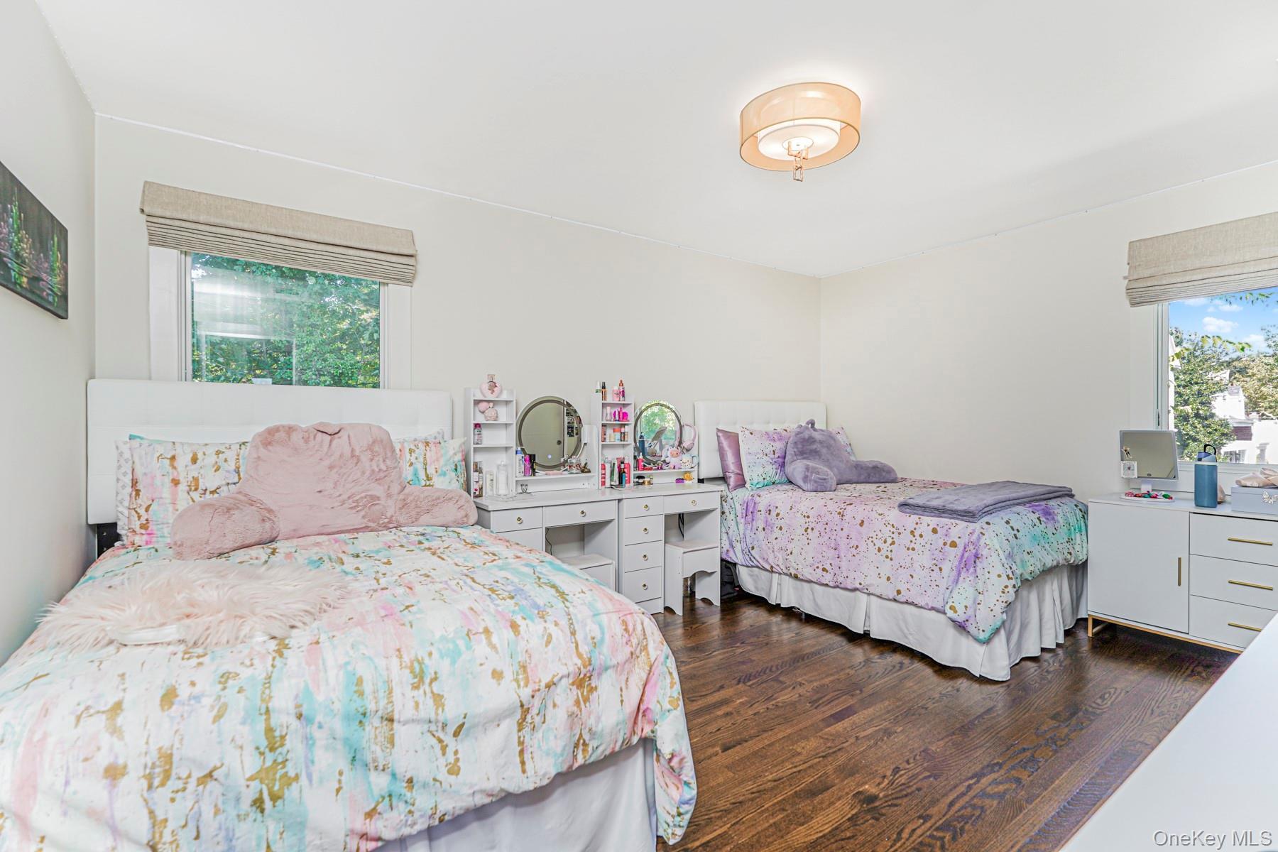 Single Family Nixon Staten Island, NY 10304, MLS-926267-39