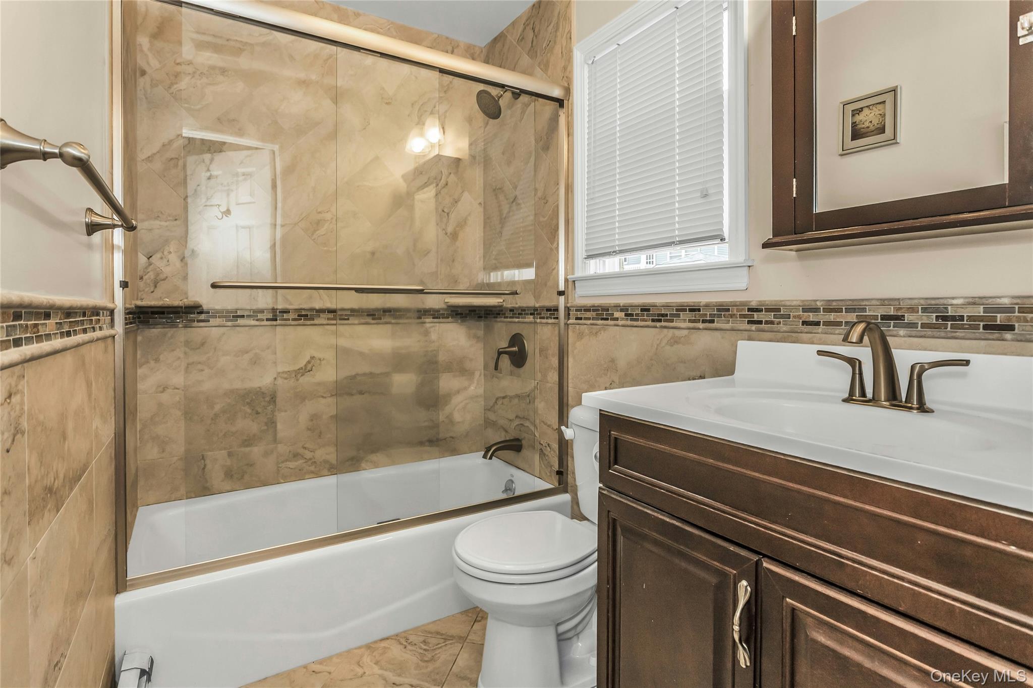 Single Family Army Nassau County, NY 11710, MLS-926269-12