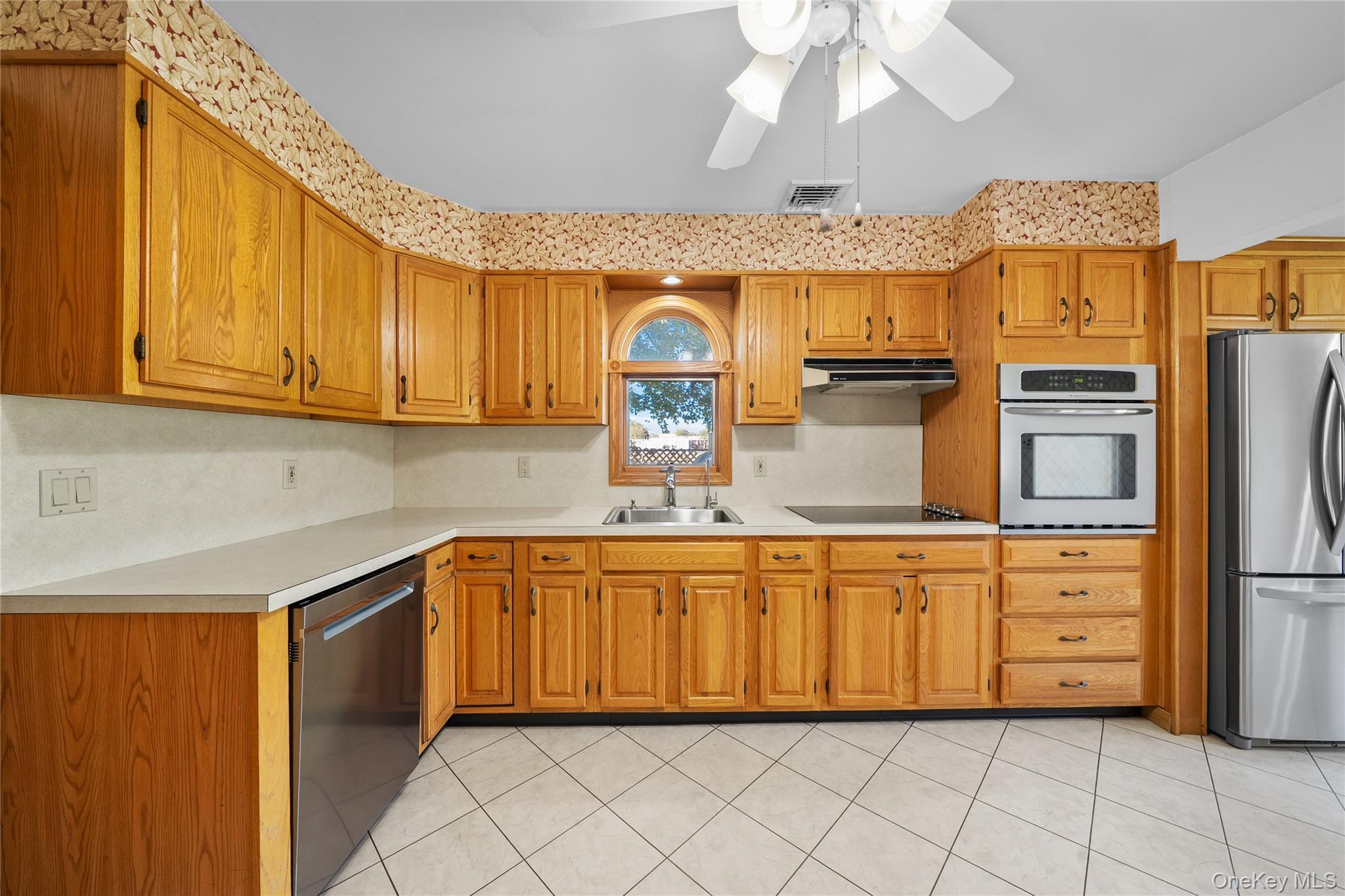 Single Family Johnson  Suffolk County, NY 11782, MLS-926277-12