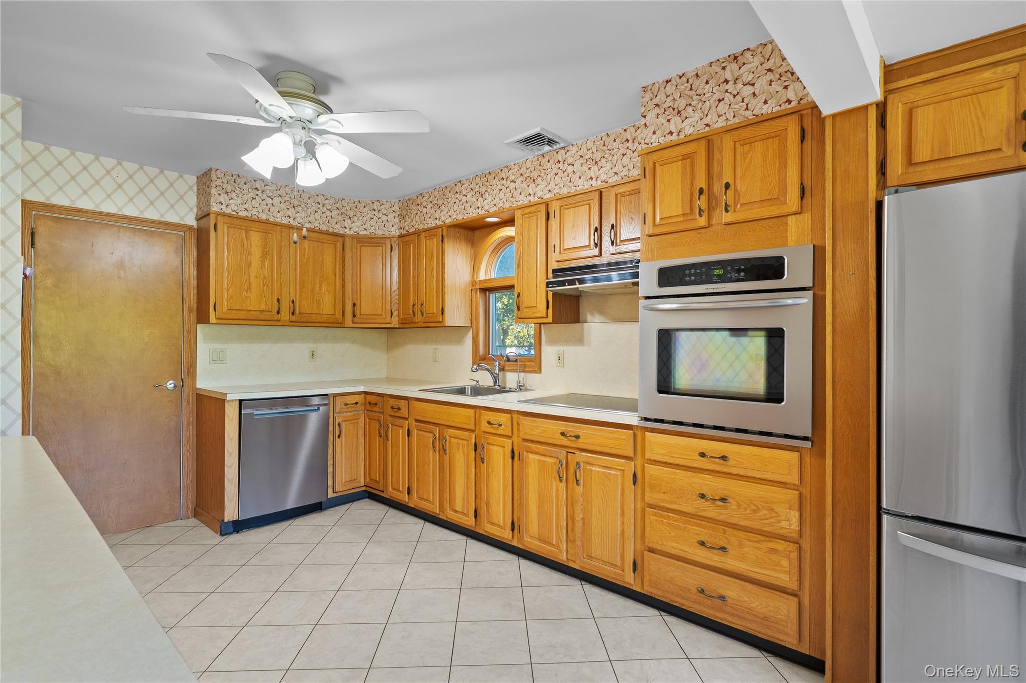 Single Family Johnson  Suffolk County, NY 11782, MLS-926277-14