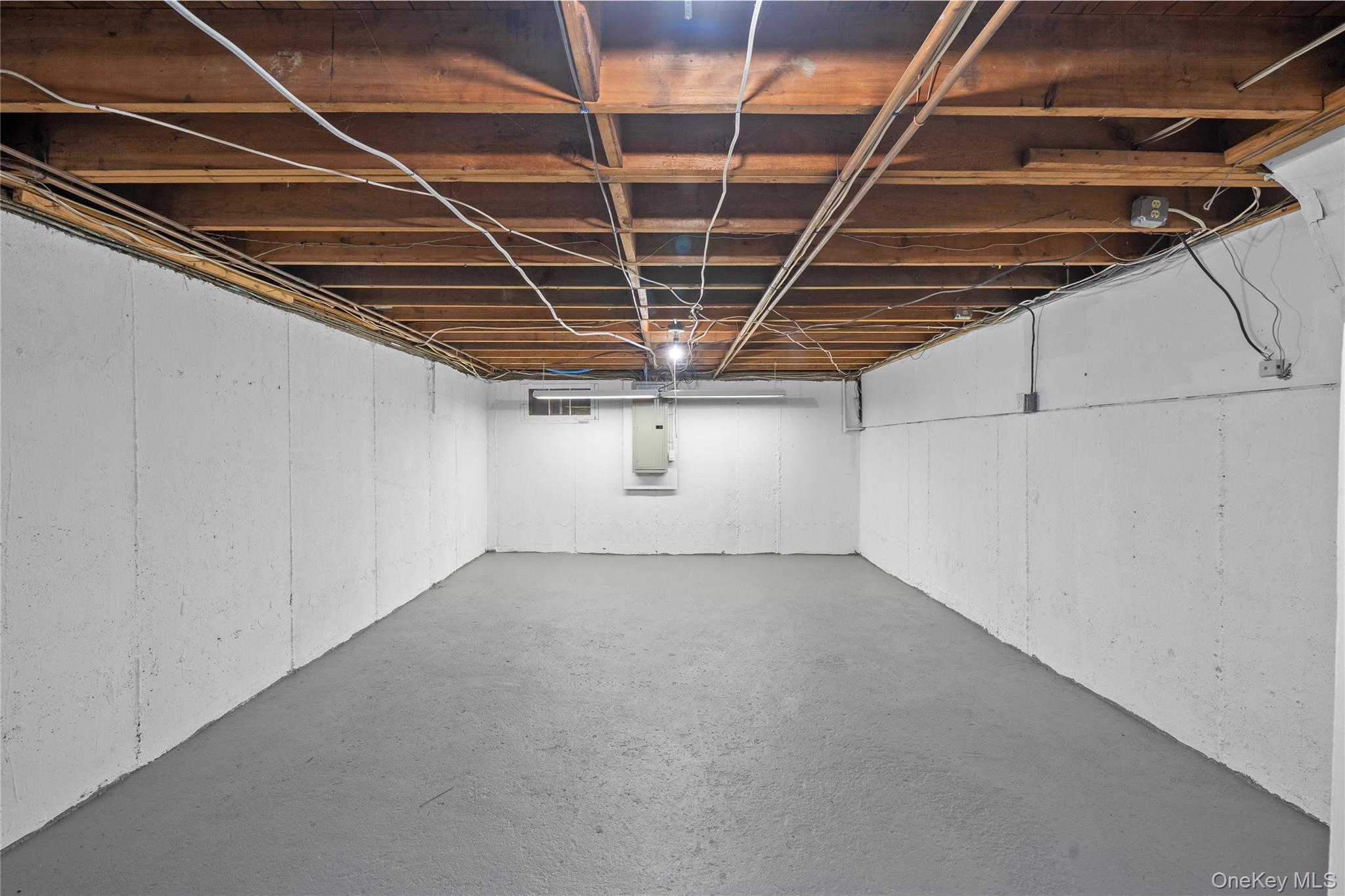 Single Family Johnson  Suffolk County, NY 11782, MLS-926277-26