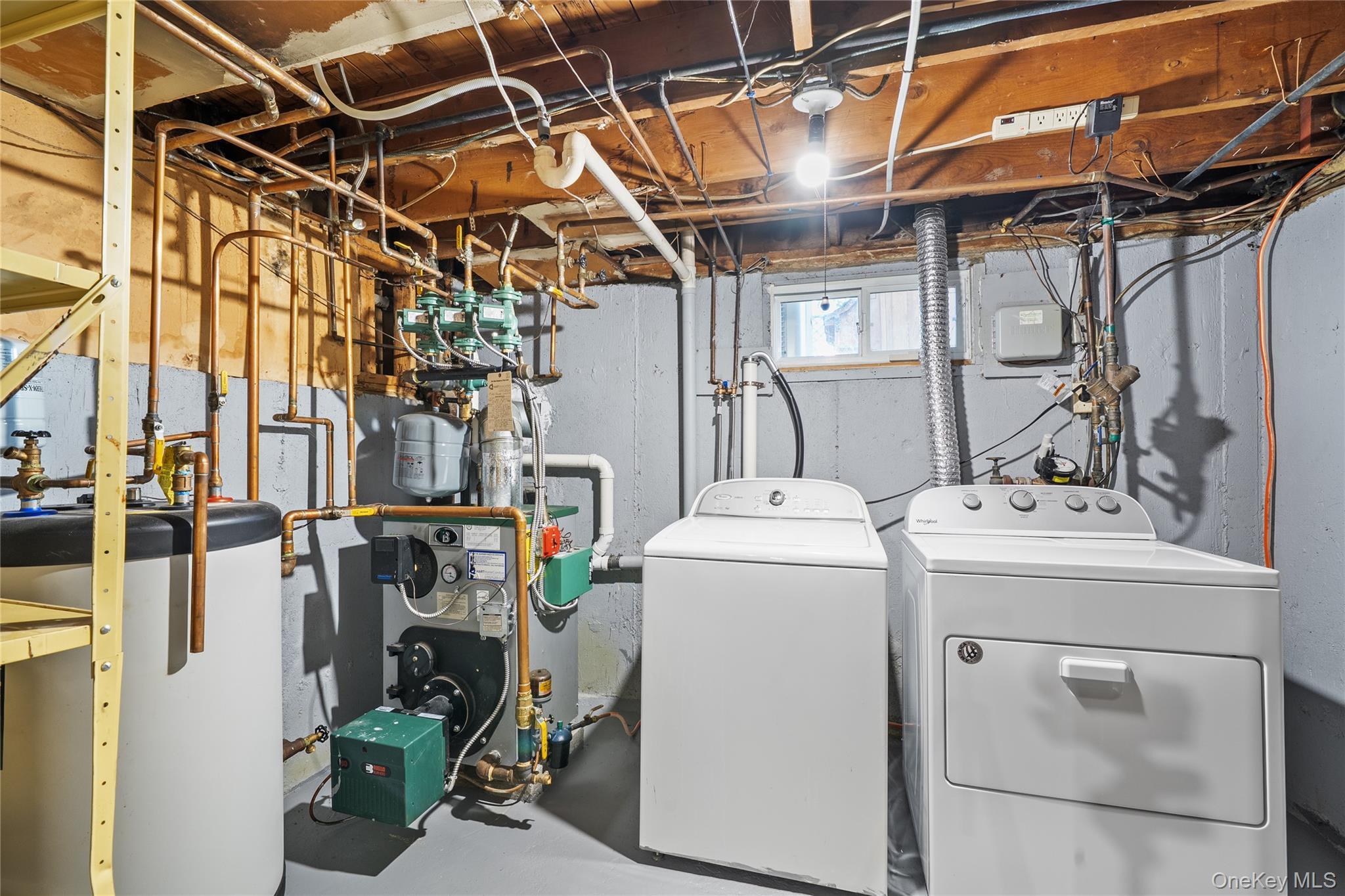 Single Family Johnson  Suffolk County, NY 11782, MLS-926277-27