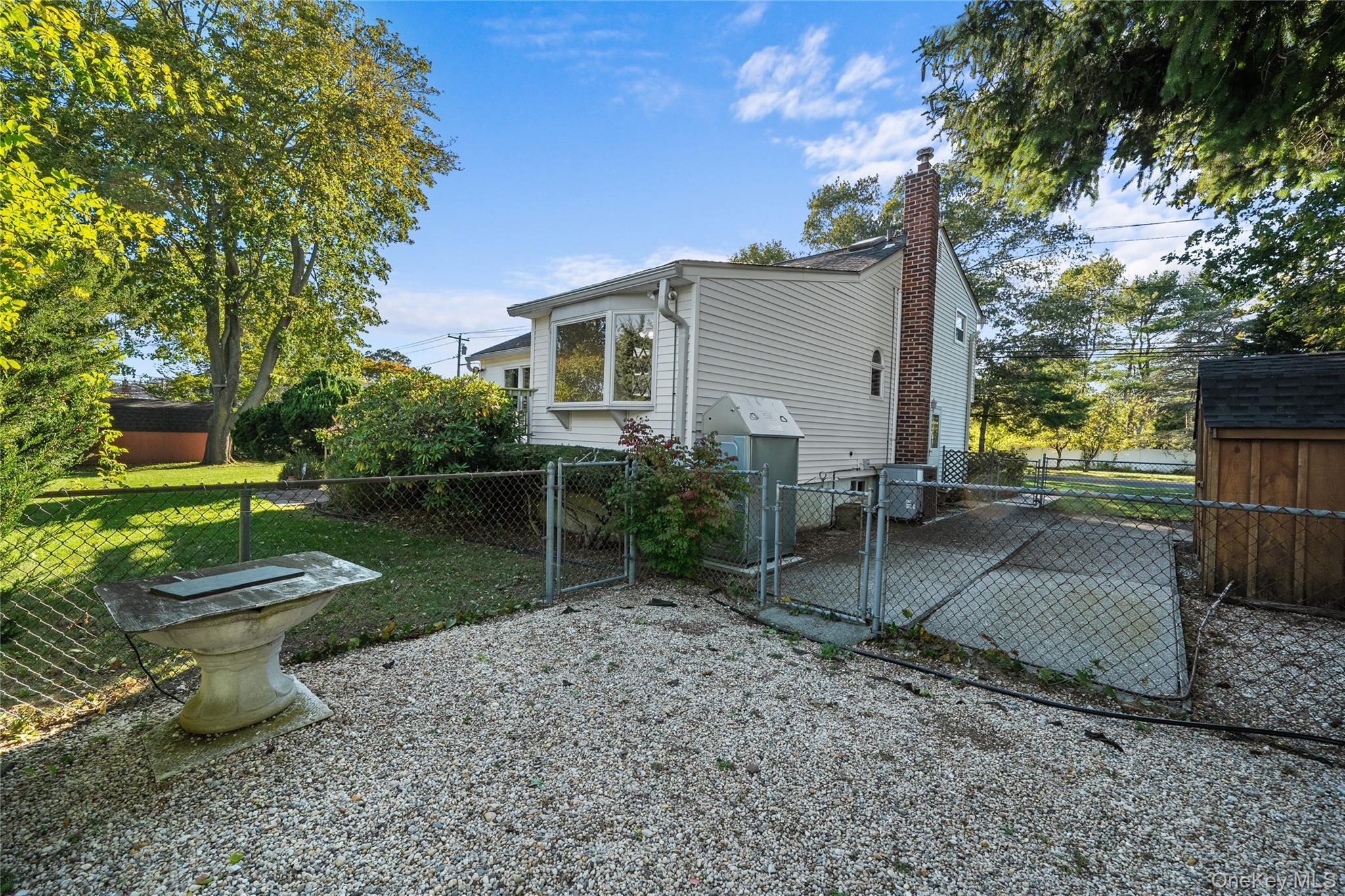 Single Family Johnson  Suffolk County, NY 11782, MLS-926277-32