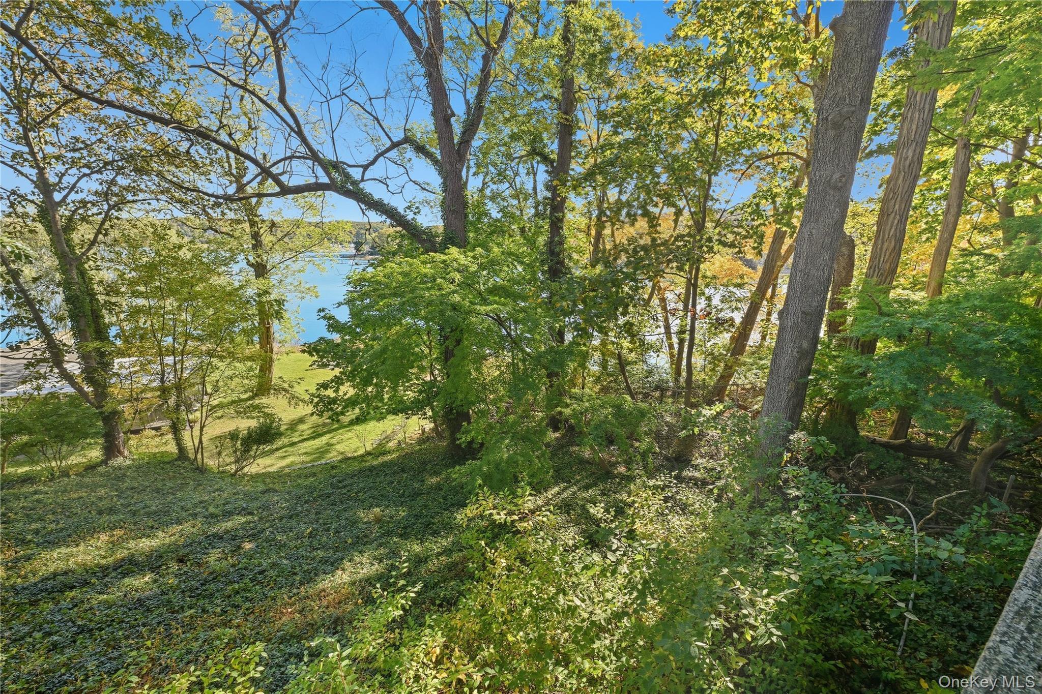 Single Family Harbor Heights  Suffolk County, NY 11721, MLS-926282-28