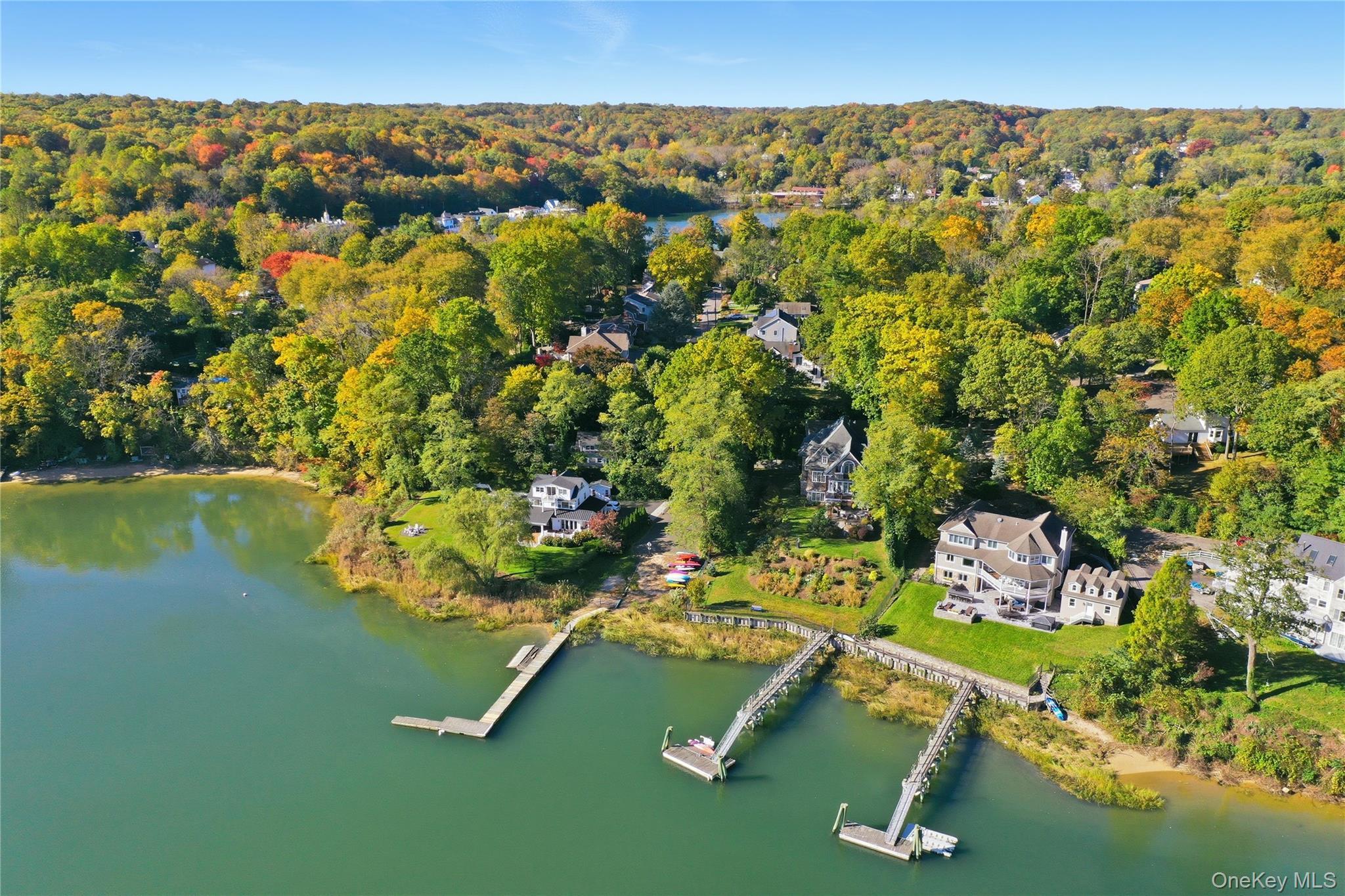 Single Family Harbor Heights  Suffolk County, NY 11721, MLS-926282-40