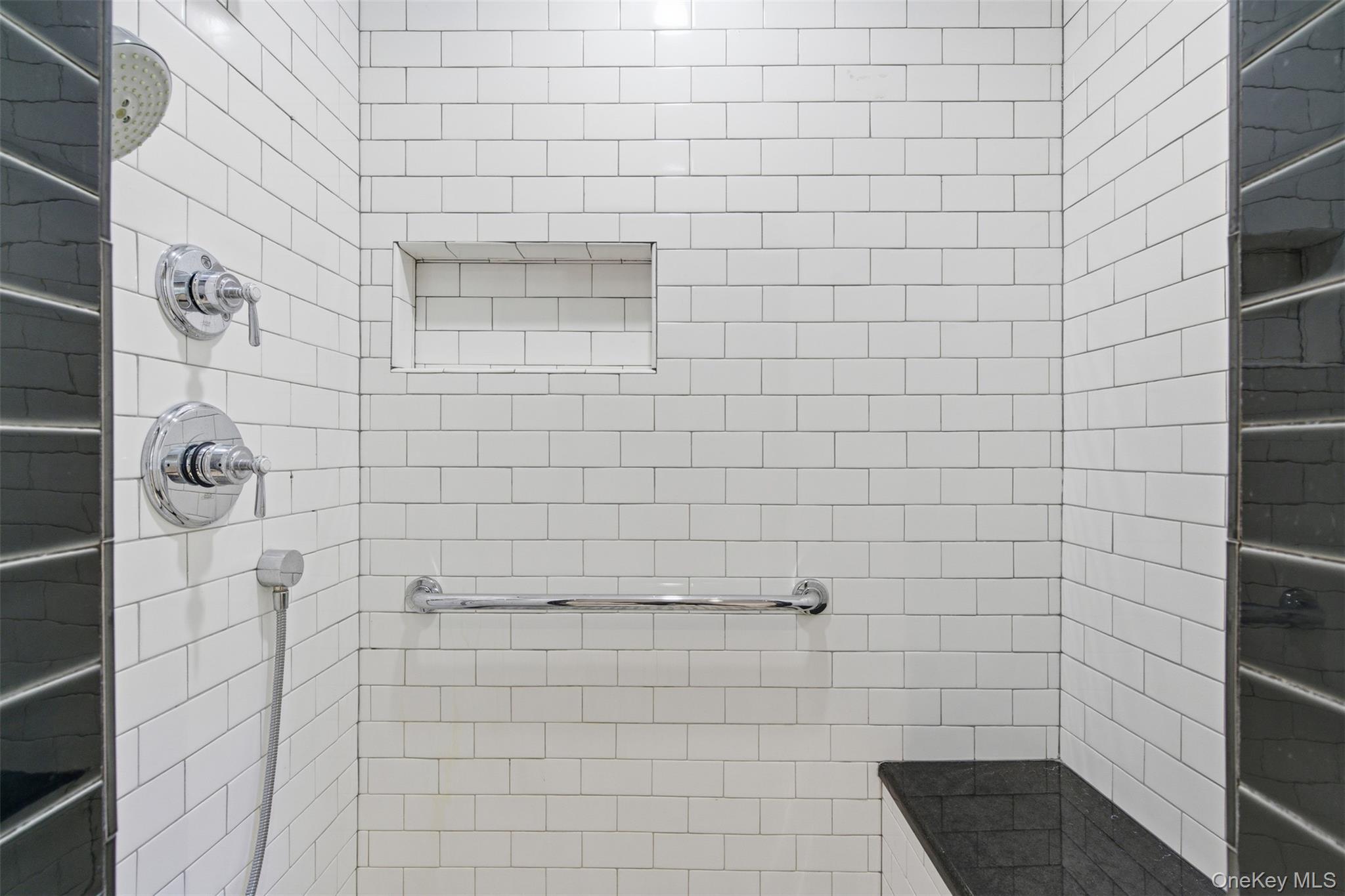 Single Family Bayview Suffolk County, NY 11768, MLS-926283-16