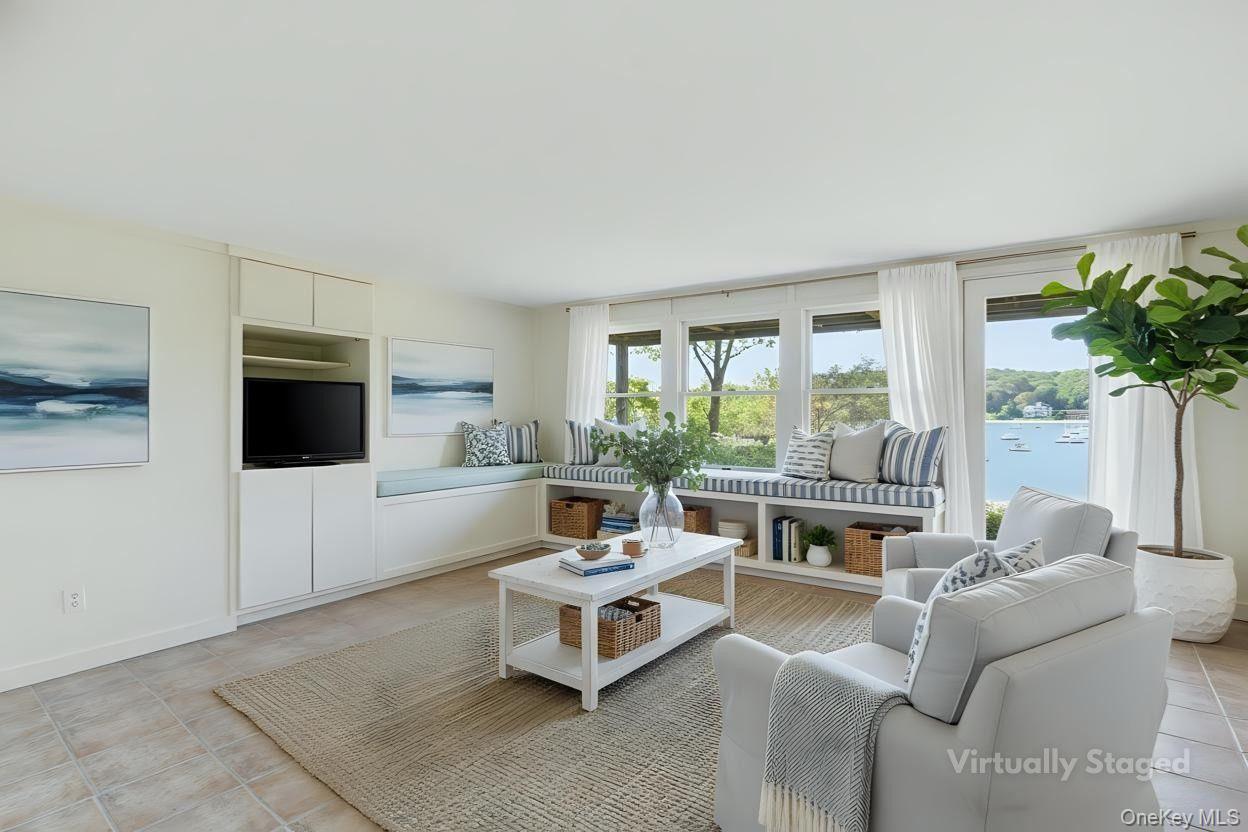 Single Family Bayview Suffolk County, NY 11768, MLS-926283-24