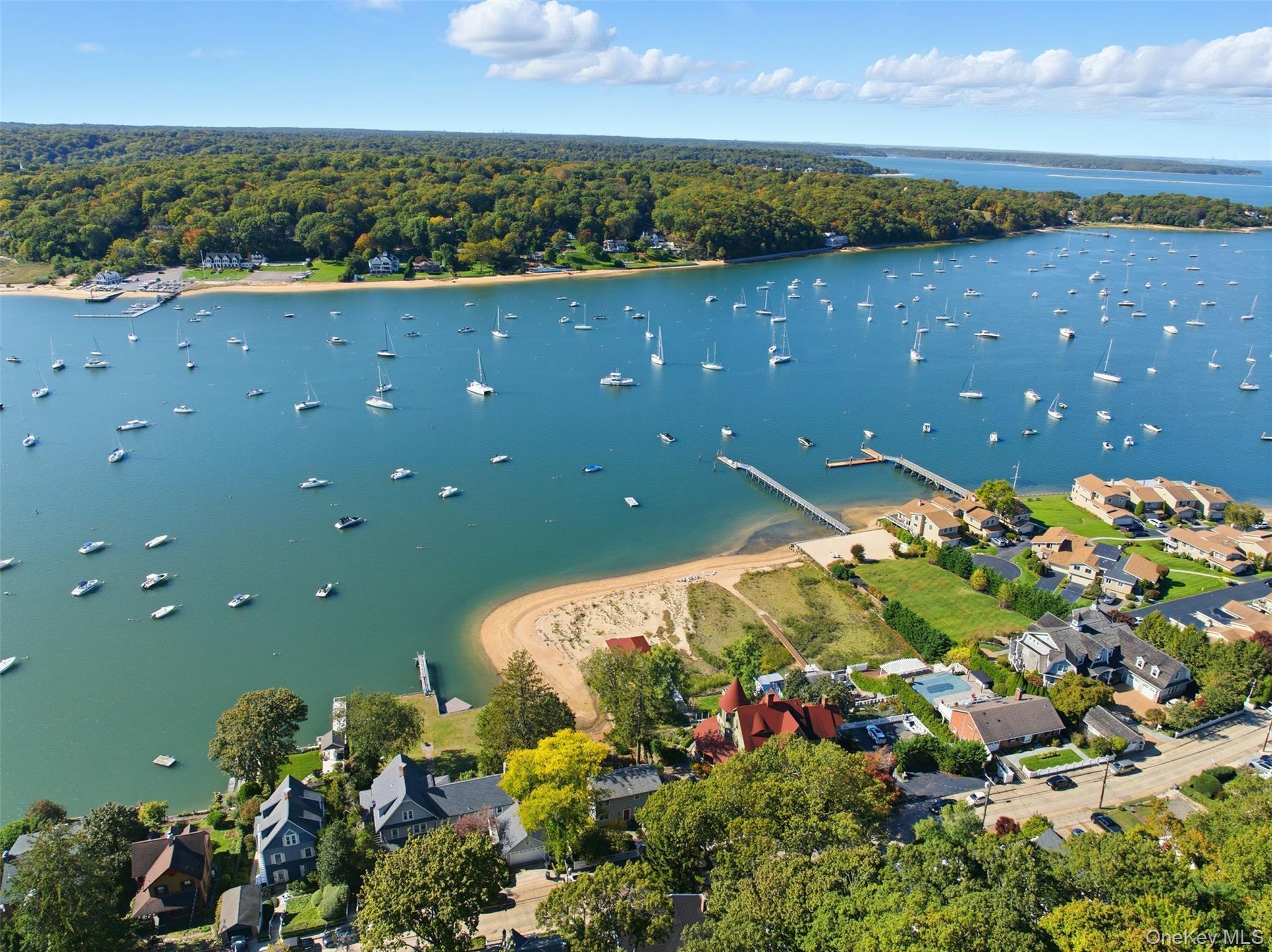 Single Family Bayview Suffolk County, NY 11768, MLS-926283-32