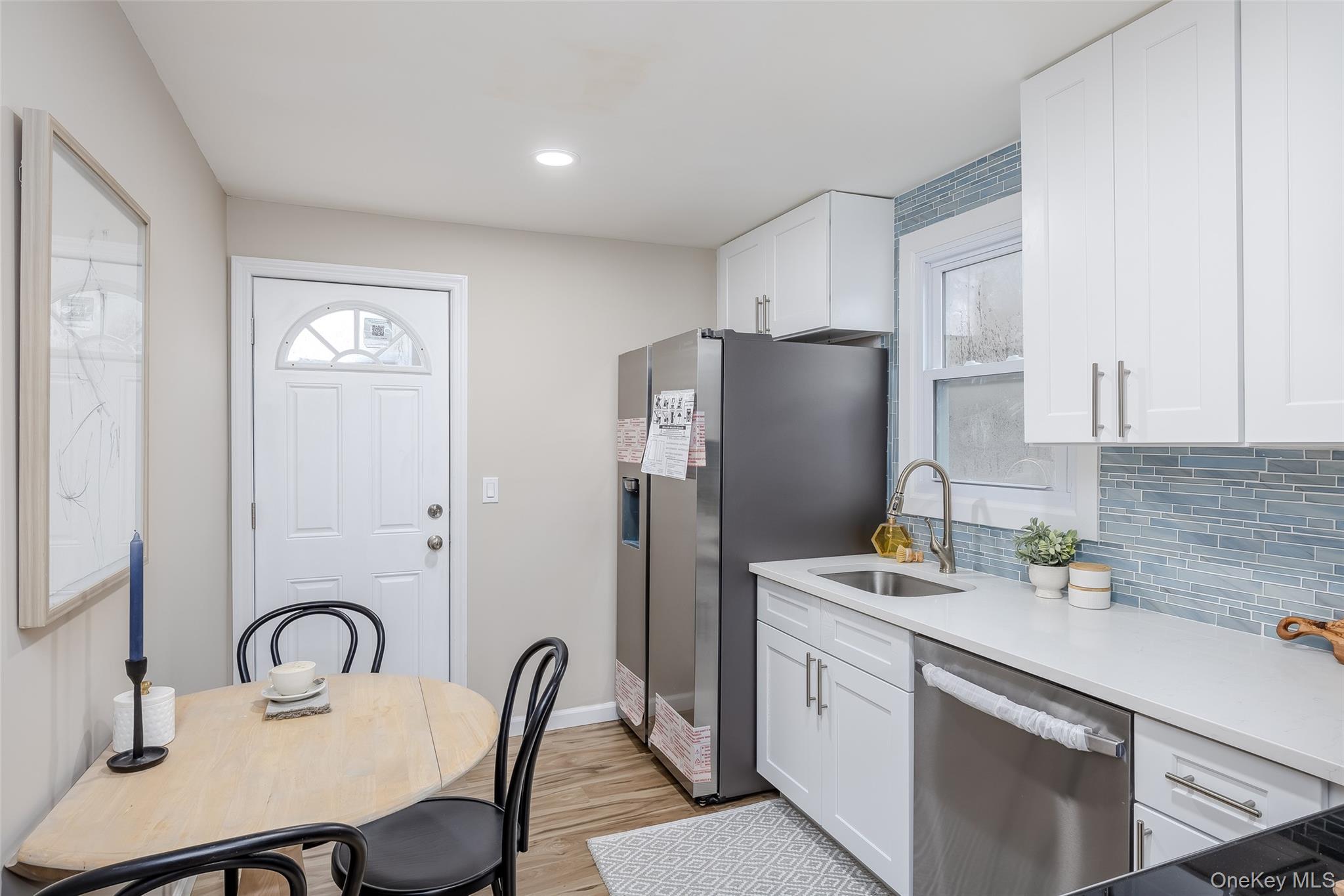 Single Family Cedarhurst  Suffolk County, NY 11784, MLS-926329-31