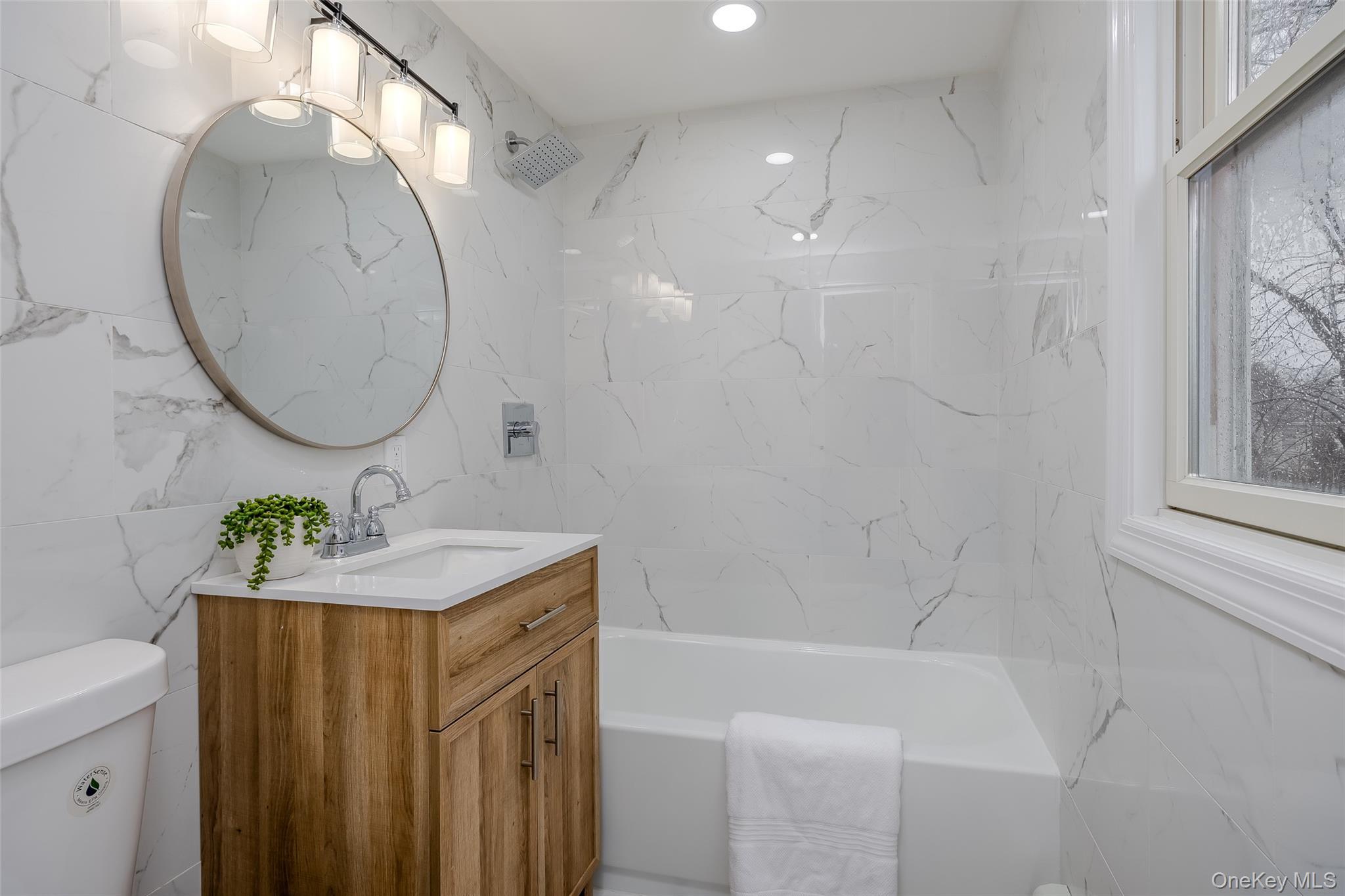 Single Family Cedarhurst  Suffolk County, NY 11784, MLS-926329-32