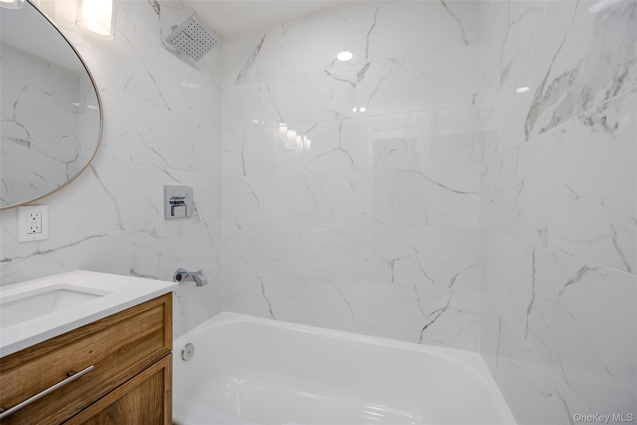 Single Family Cedarhurst  Suffolk County, NY 11784, MLS-926329-33