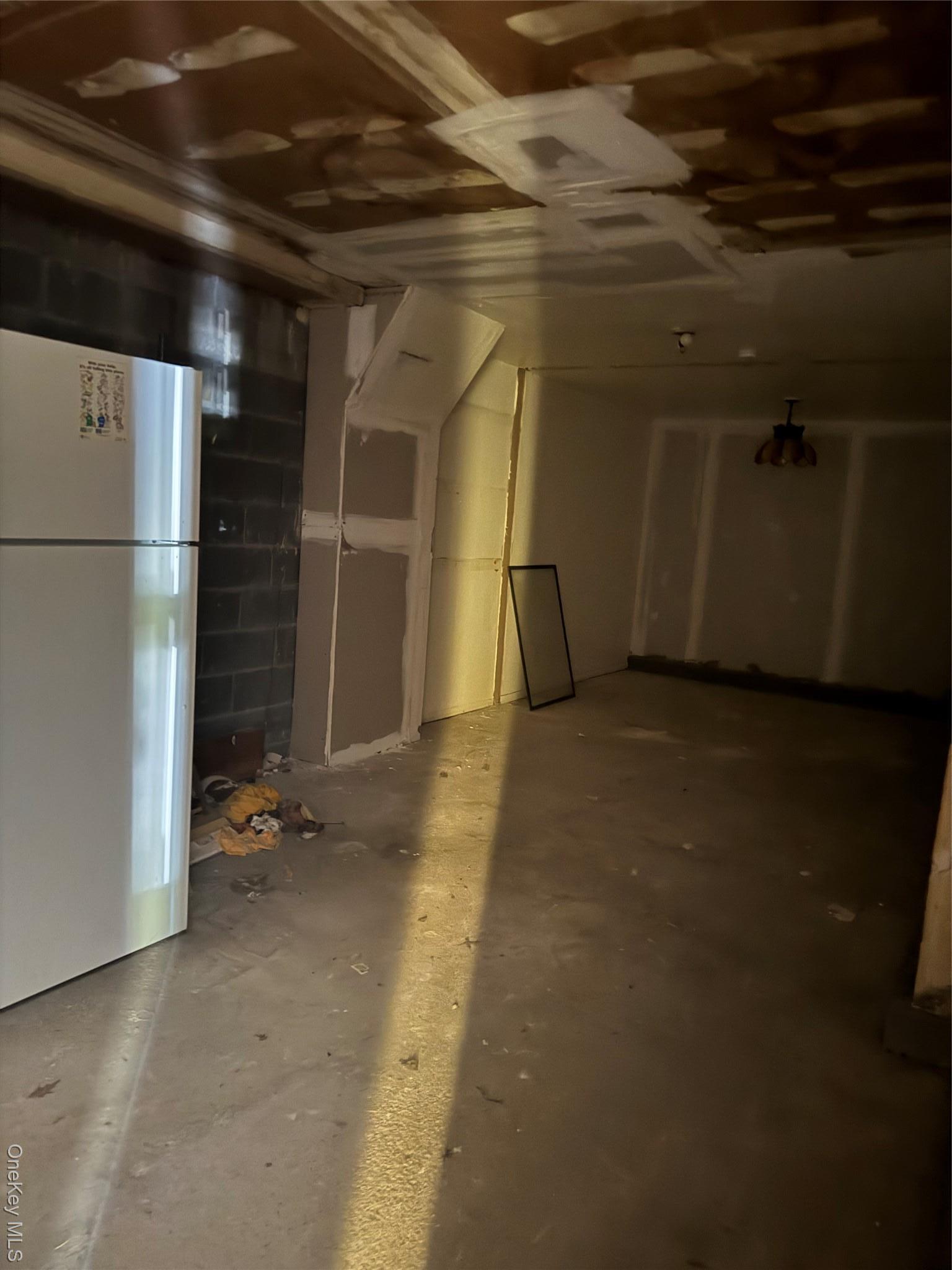 Single Family 23rd Queens, NY 11360, MLS-926342-26