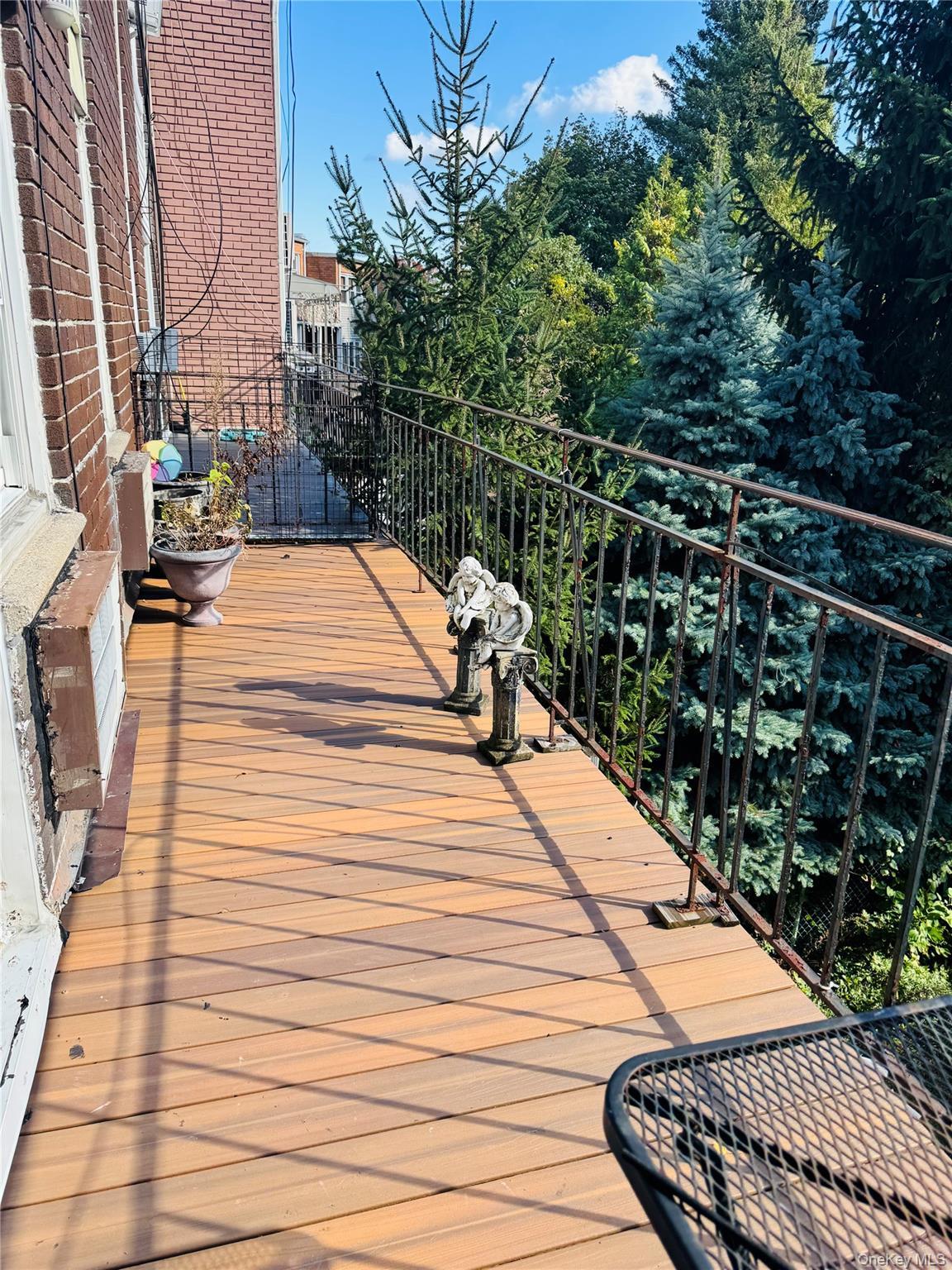 Single Family 23rd Queens, NY 11360, MLS-926342-5