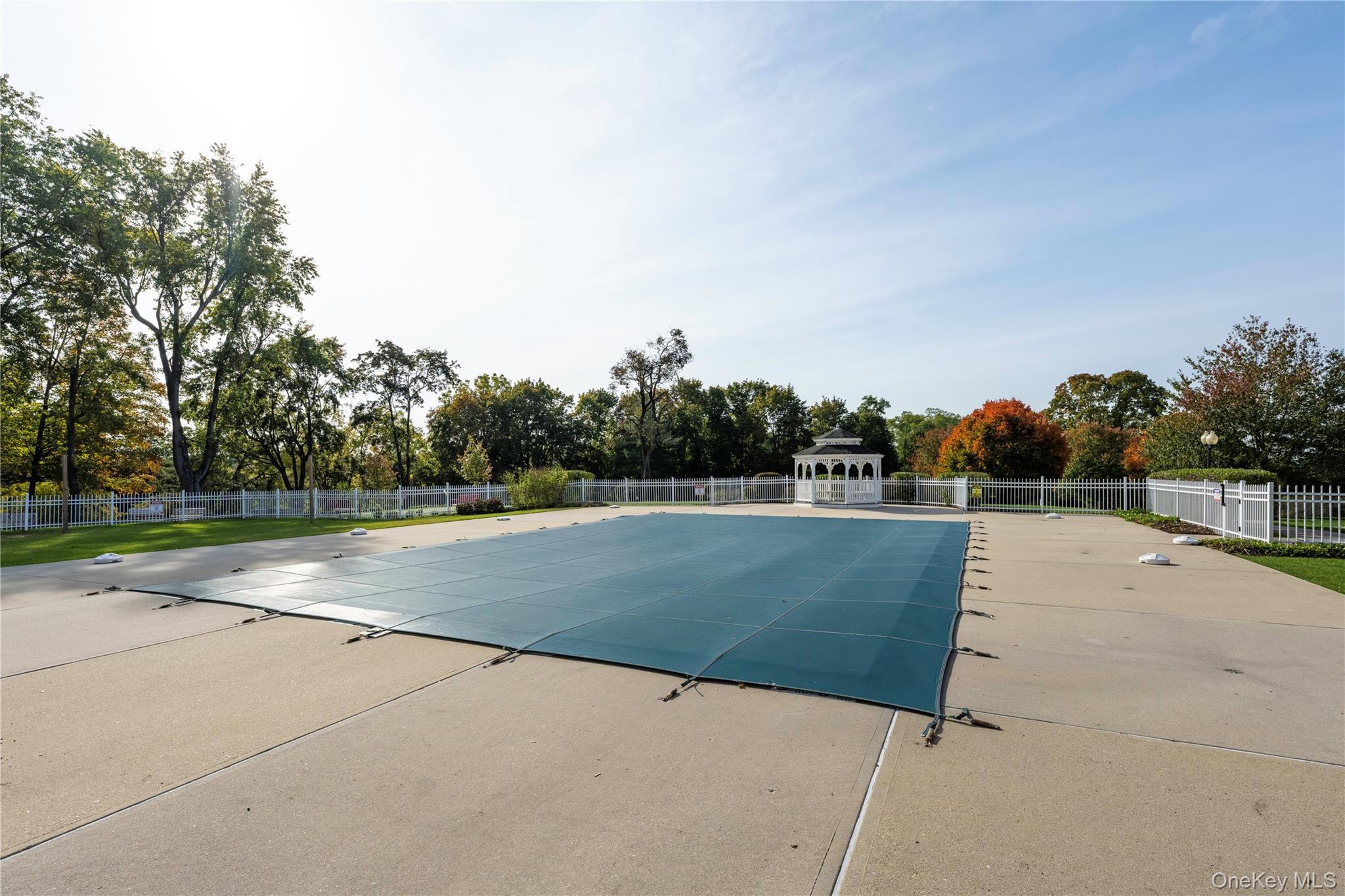 Single Family Manor  Westchester County, NY 10566, MLS-926346-30