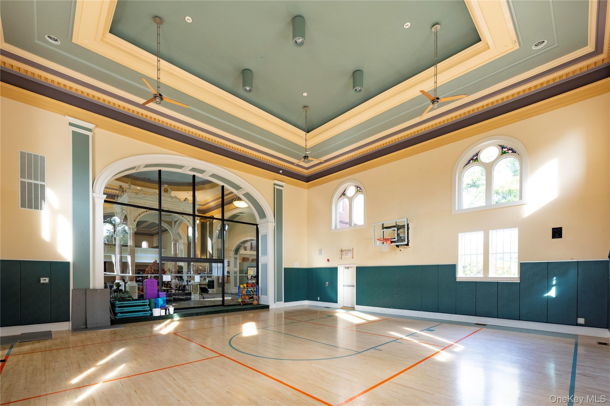 Single Family Manor  Westchester County, NY 10566, MLS-926346-39