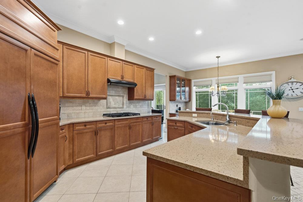 Single Family Holiday Pond Nassau County, NY 11753, MLS-926354-10