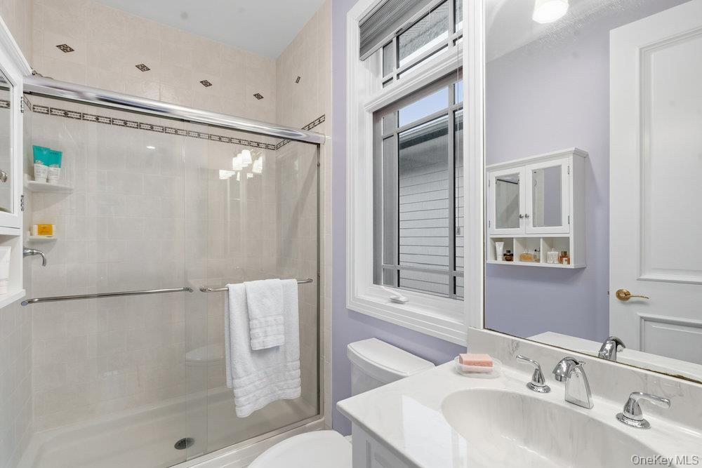 Single Family Holiday Pond Nassau County, NY 11753, MLS-926354-23