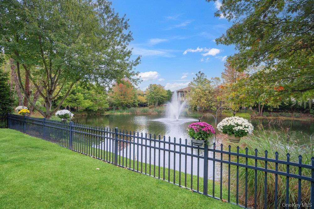 Single Family Holiday Pond Nassau County, NY 11753, MLS-926354-36