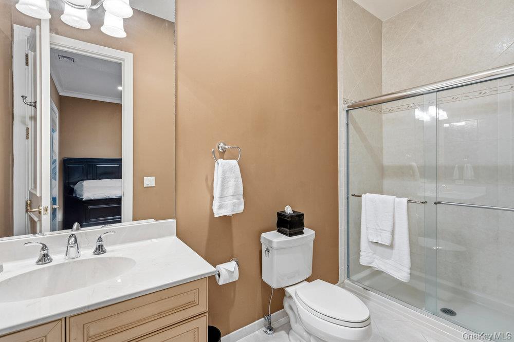 Single Family Holiday Pond Nassau County, NY 11753, MLS-926354-7