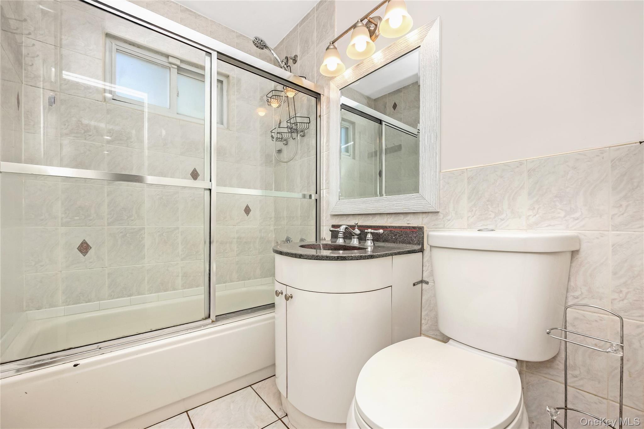 Single Family Carlls  Suffolk County, NY 11703, MLS-926386-11