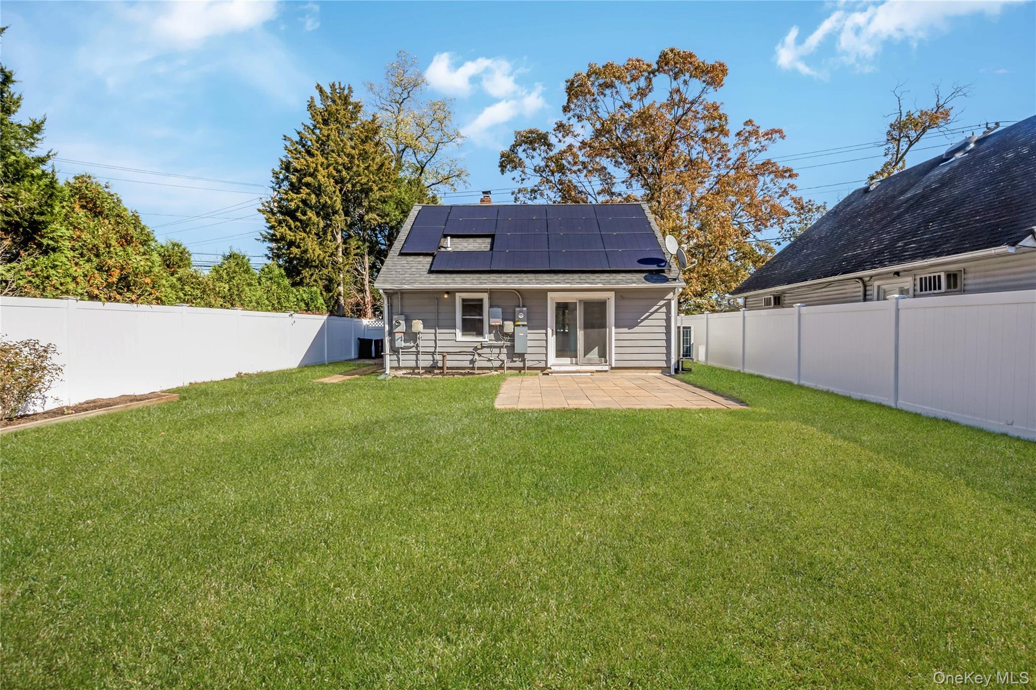 Single Family Carlls  Suffolk County, NY 11703, MLS-926386-17