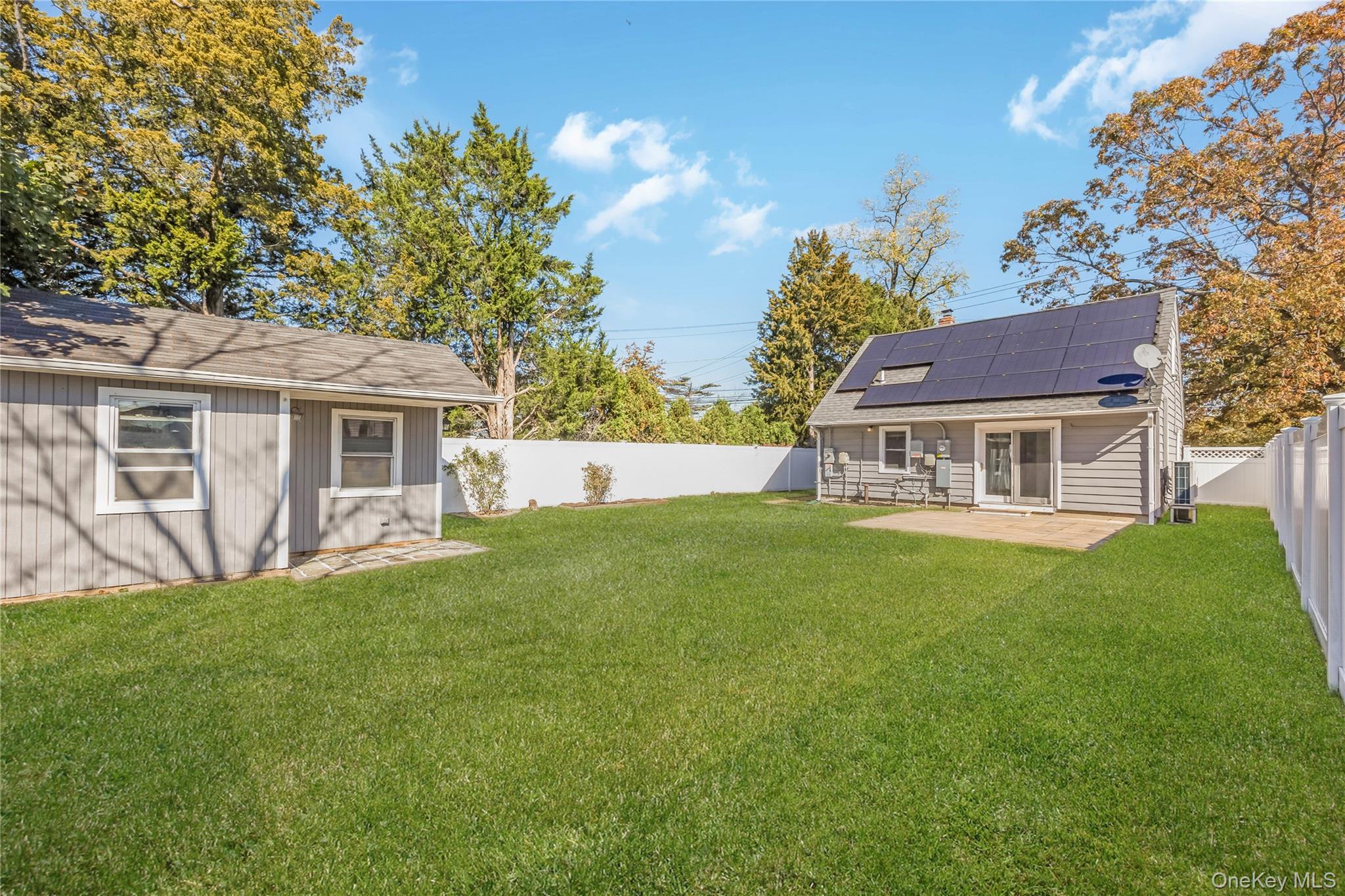 Single Family Carlls  Suffolk County, NY 11703, MLS-926386-19