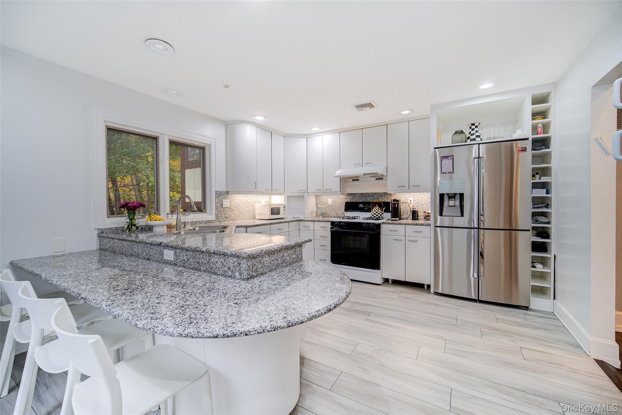 Single Family Ayr Rockland County, NY 10901, MLS-926391-12