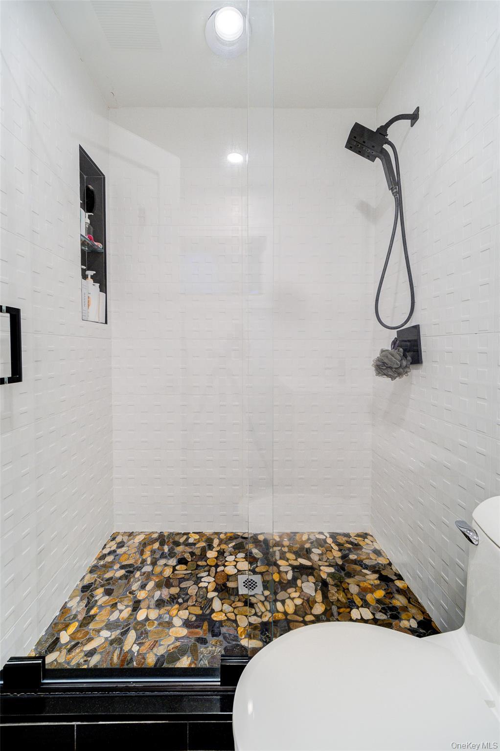 Single Family Ayr Rockland County, NY 10901, MLS-926391-18