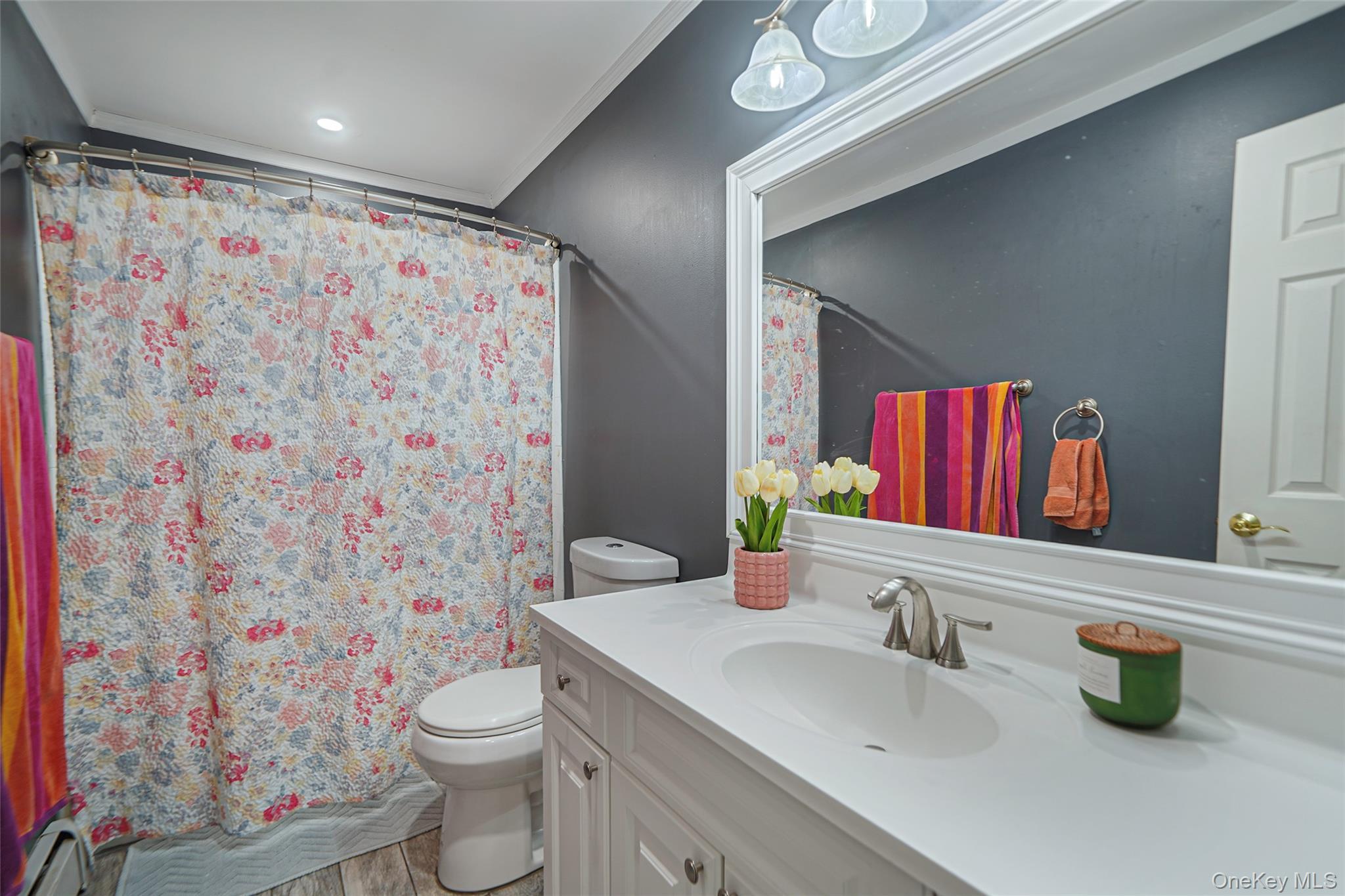 Single Family Edwin Suffolk County, NY 11706, MLS-926395-26