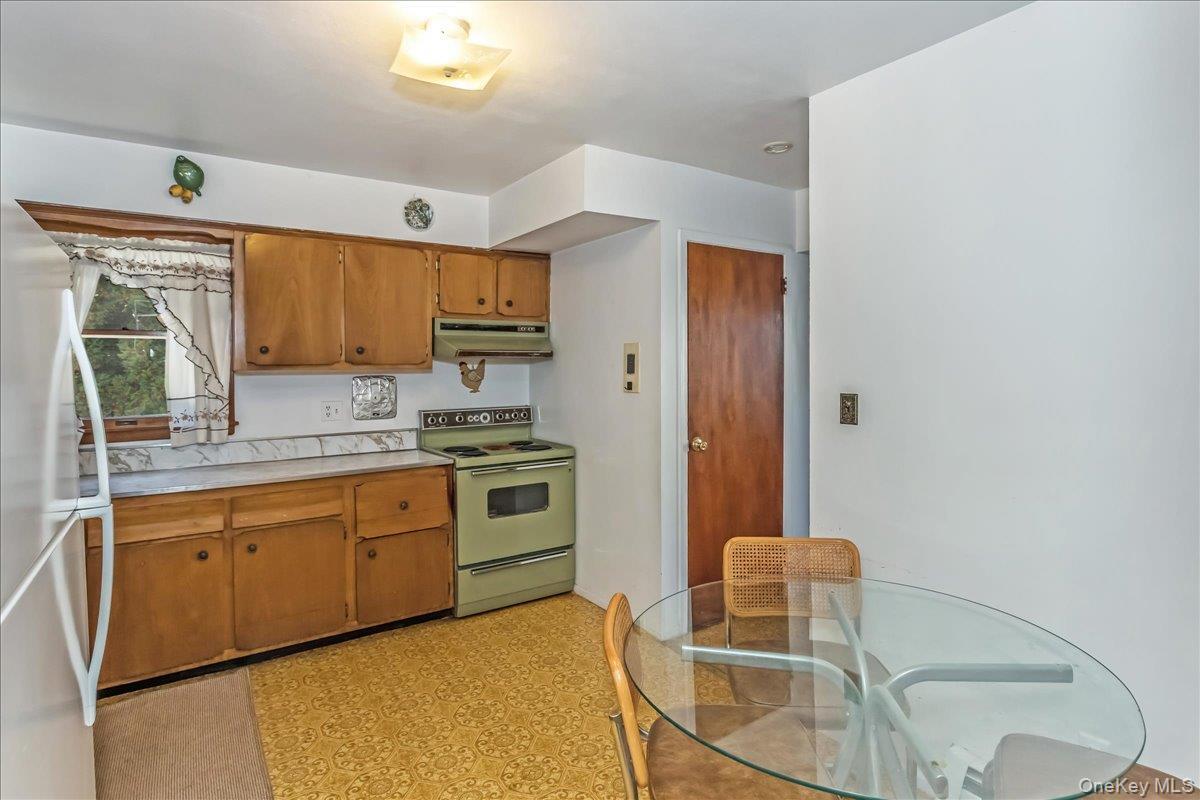 Single Family Roxy  Nassau County, NY 11563, MLS-926398-9