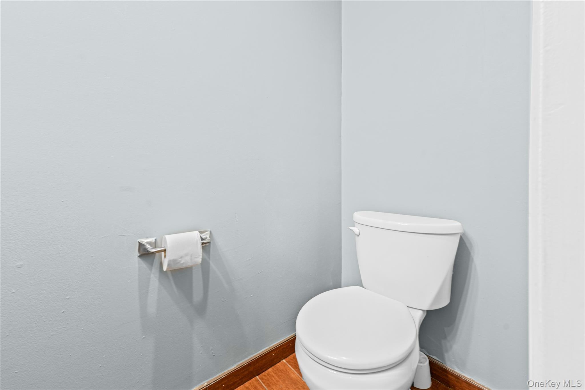 Single Family Deirdre  Staten Island, NY 10304, MLS-926417-16