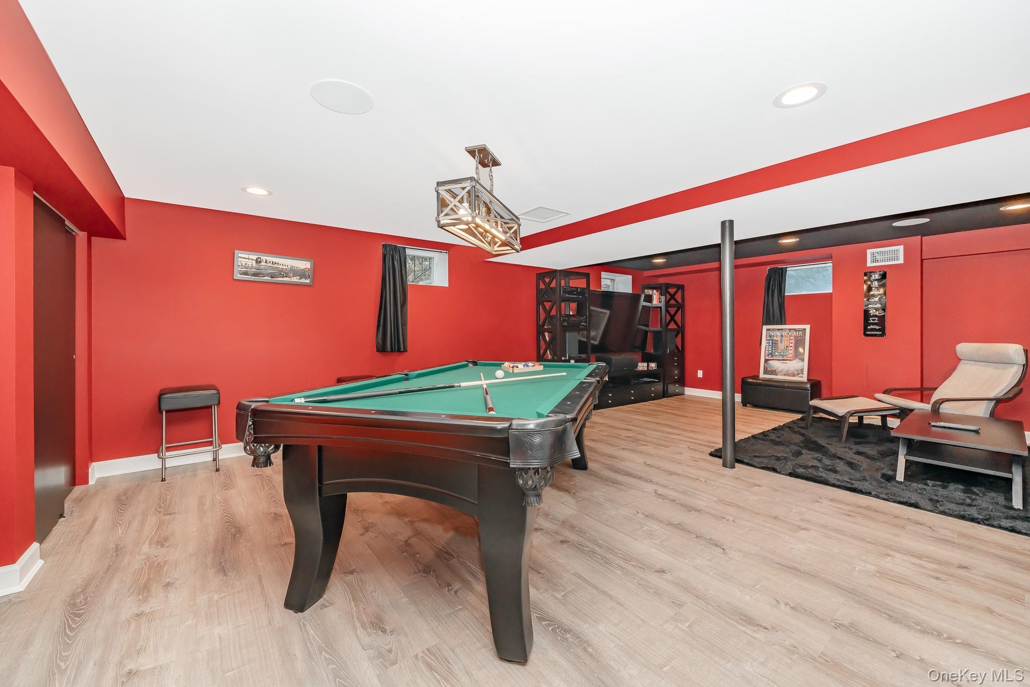 Single Family East Nassau County, NY 11040, MLS-926423-23