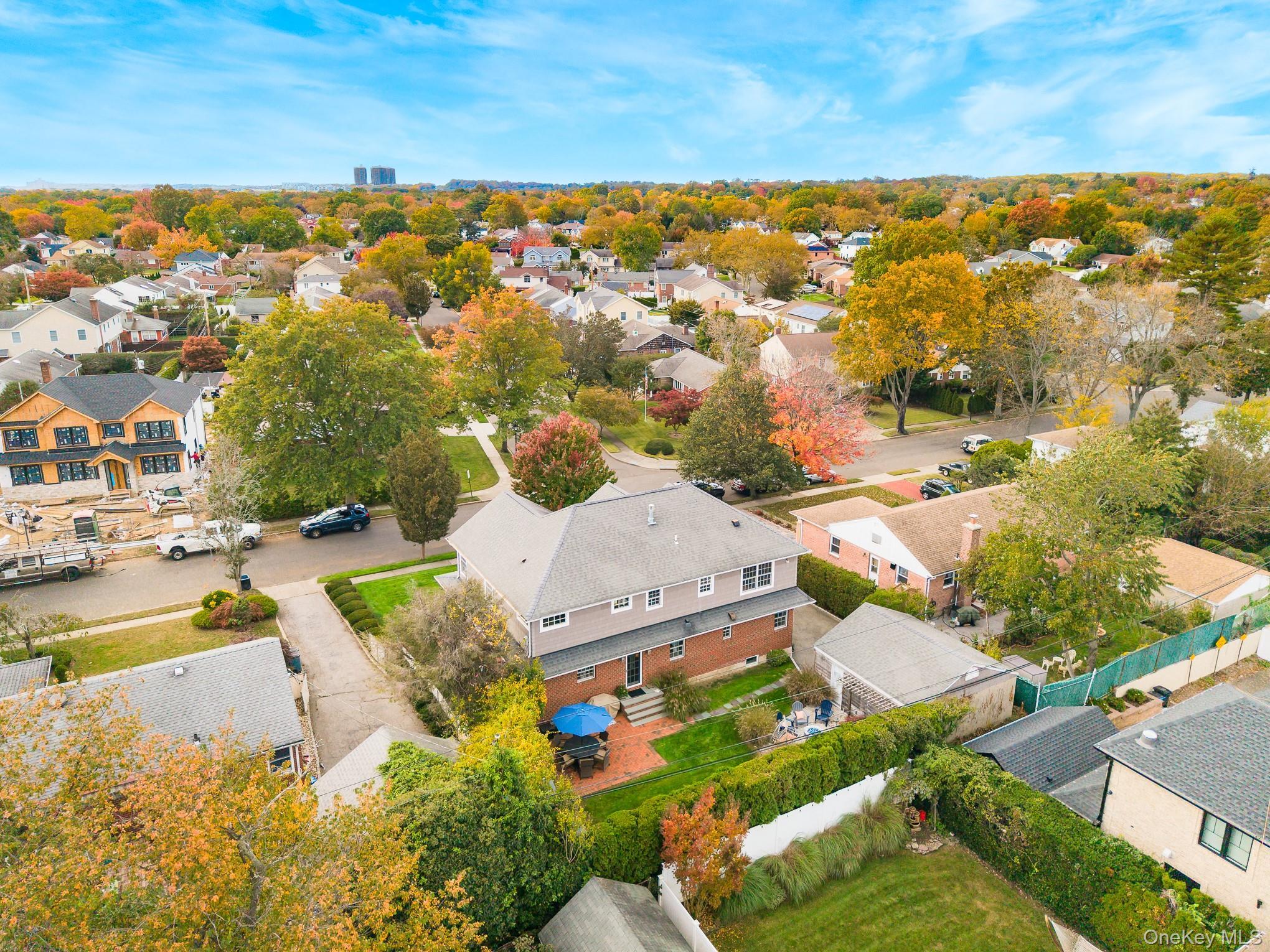 Single Family East Nassau County, NY 11040, MLS-926423-27