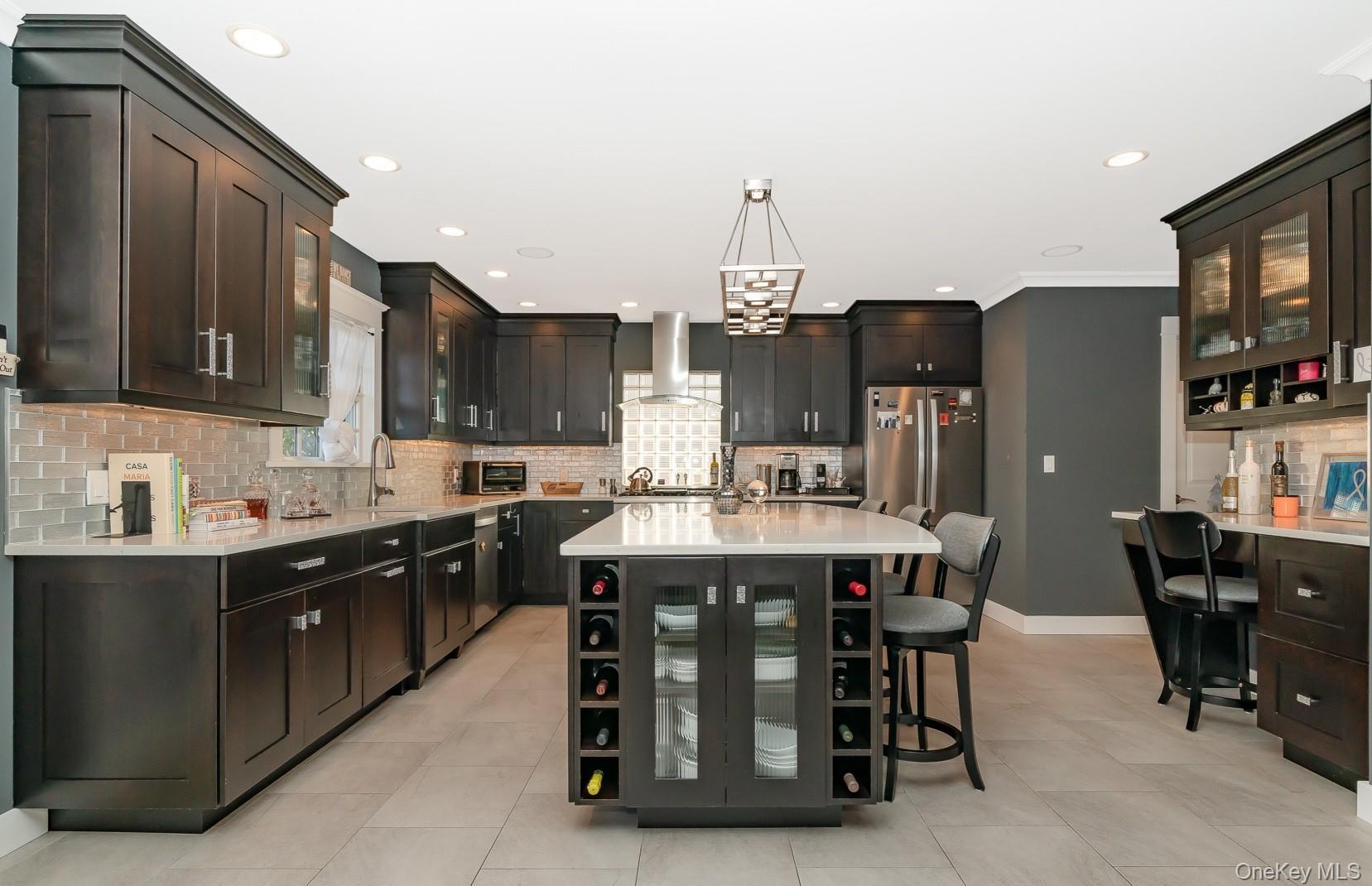 Single Family East Nassau County, NY 11040, MLS-926423-6