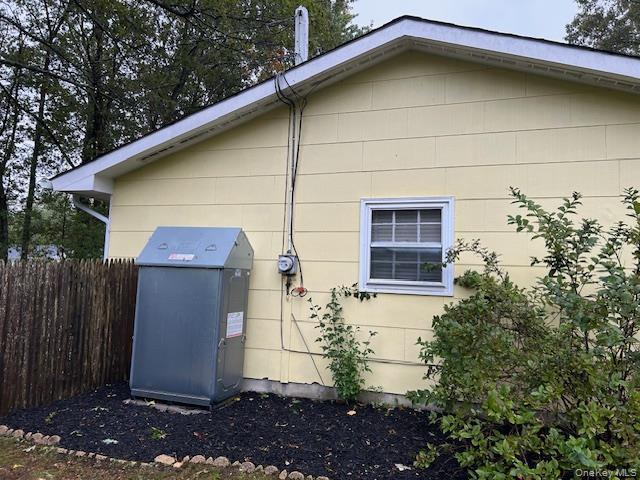 Single Family Westmoylan Suffolk County, NY 11727, MLS-926429-3